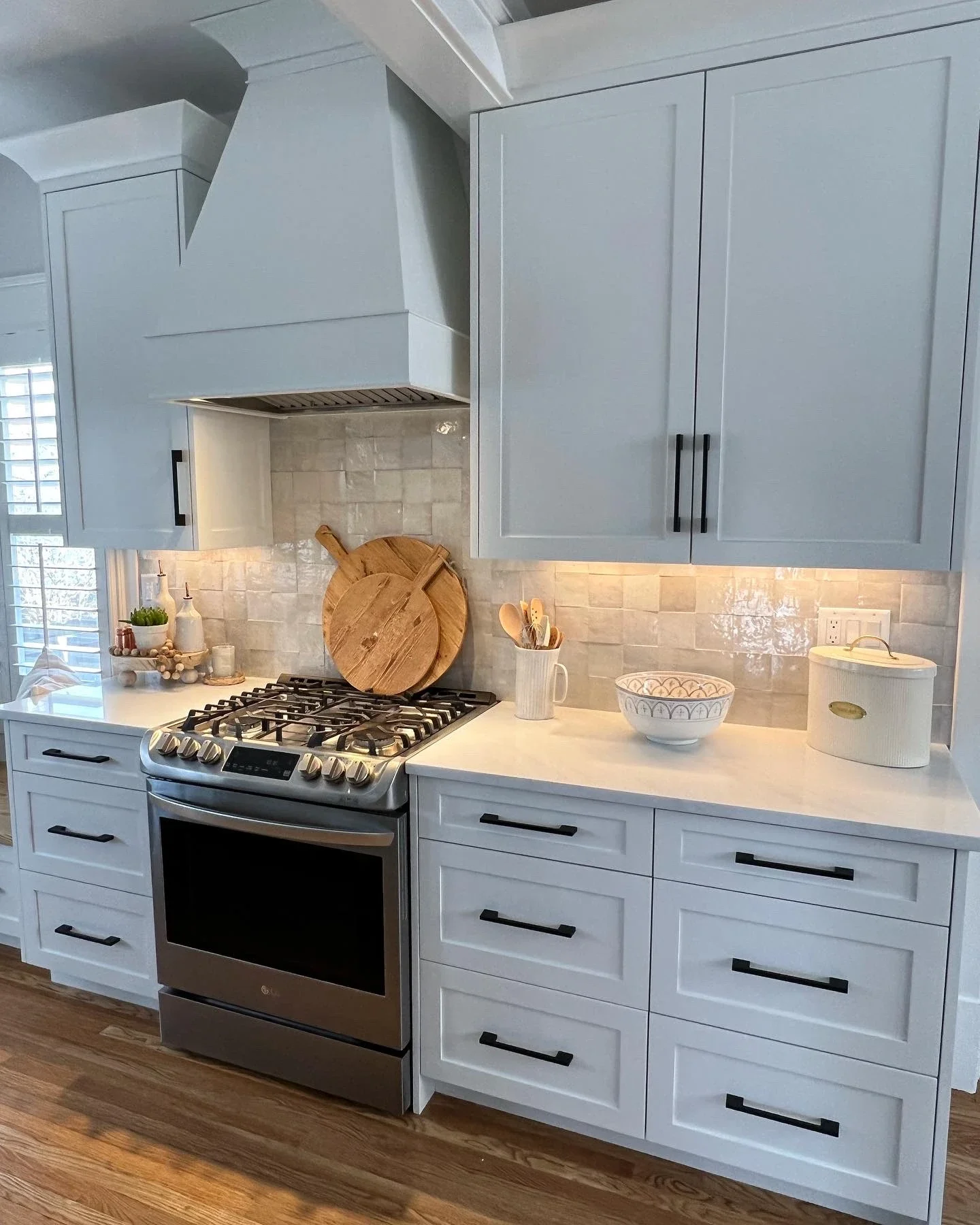 Other Custom Modern Kitchens v2 [53D74E10BCF7].webp