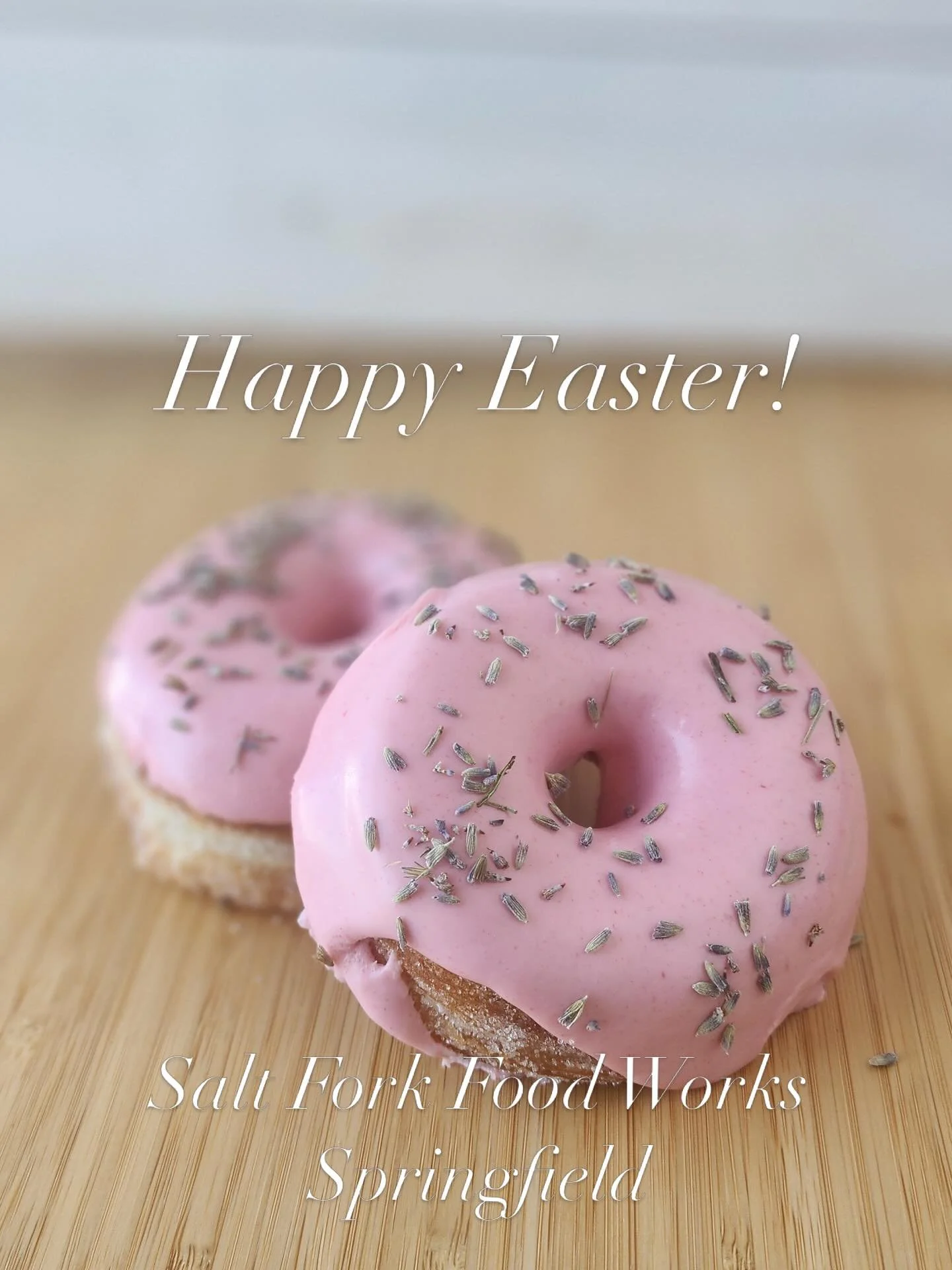 Happy Easter Springfield Friends!

Stop in Saturday for all your Easter dinner needs!
@cibakehouse stocked us with Hot cross buns, rolls, and new April croughnuts- Starwberry Lavender and Lemon Coconut.

Find new local vendor @berriesandflour jams an