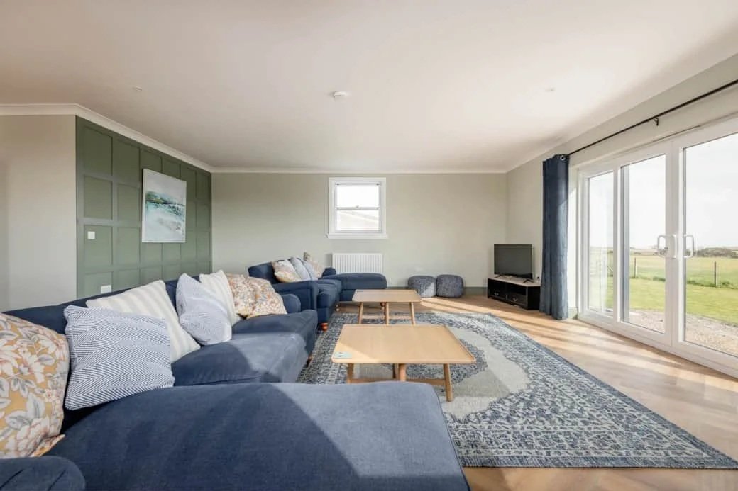 Empower Your Mind, Gut and Goals 1