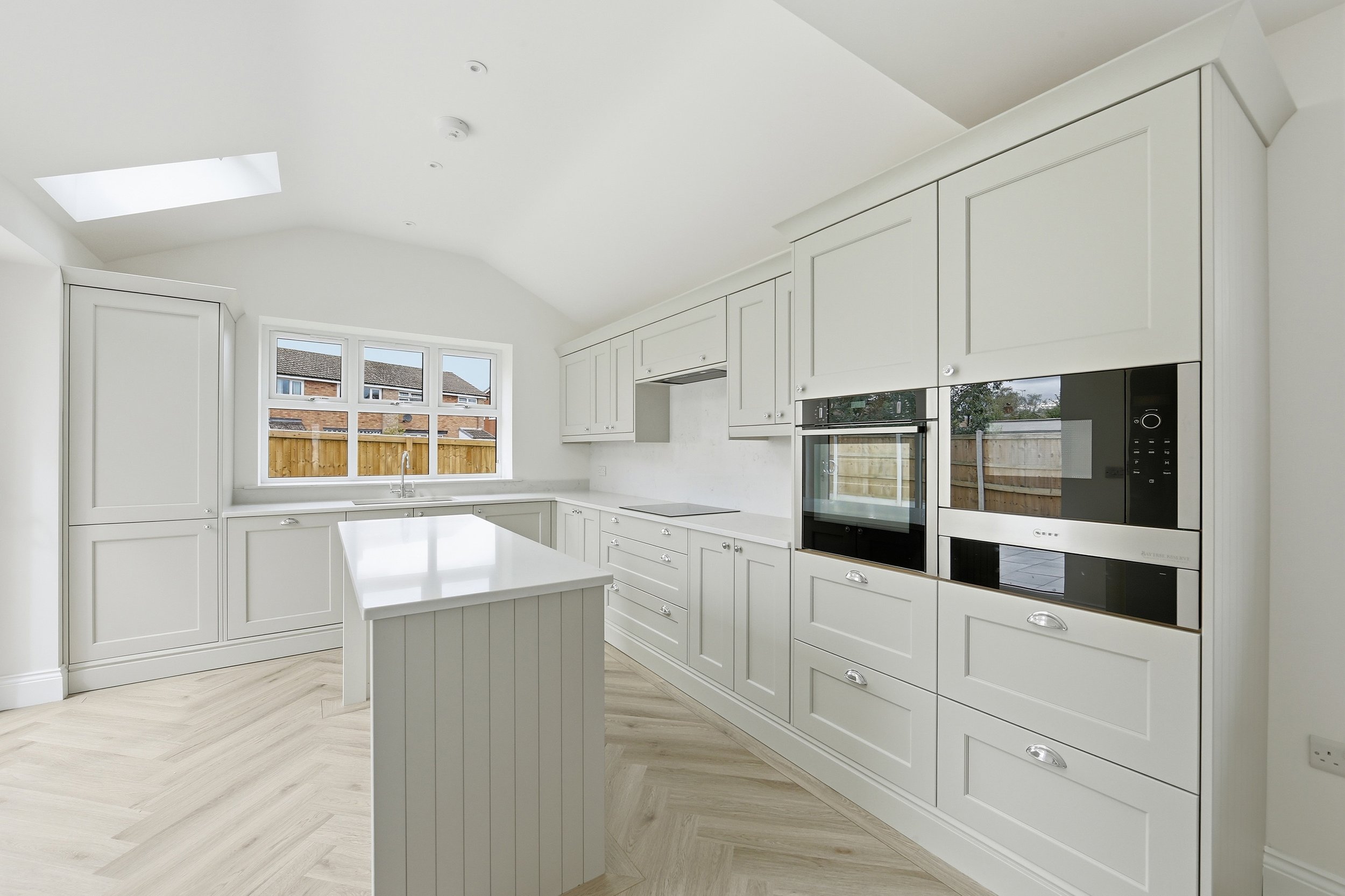 Kitchen 003.JPG