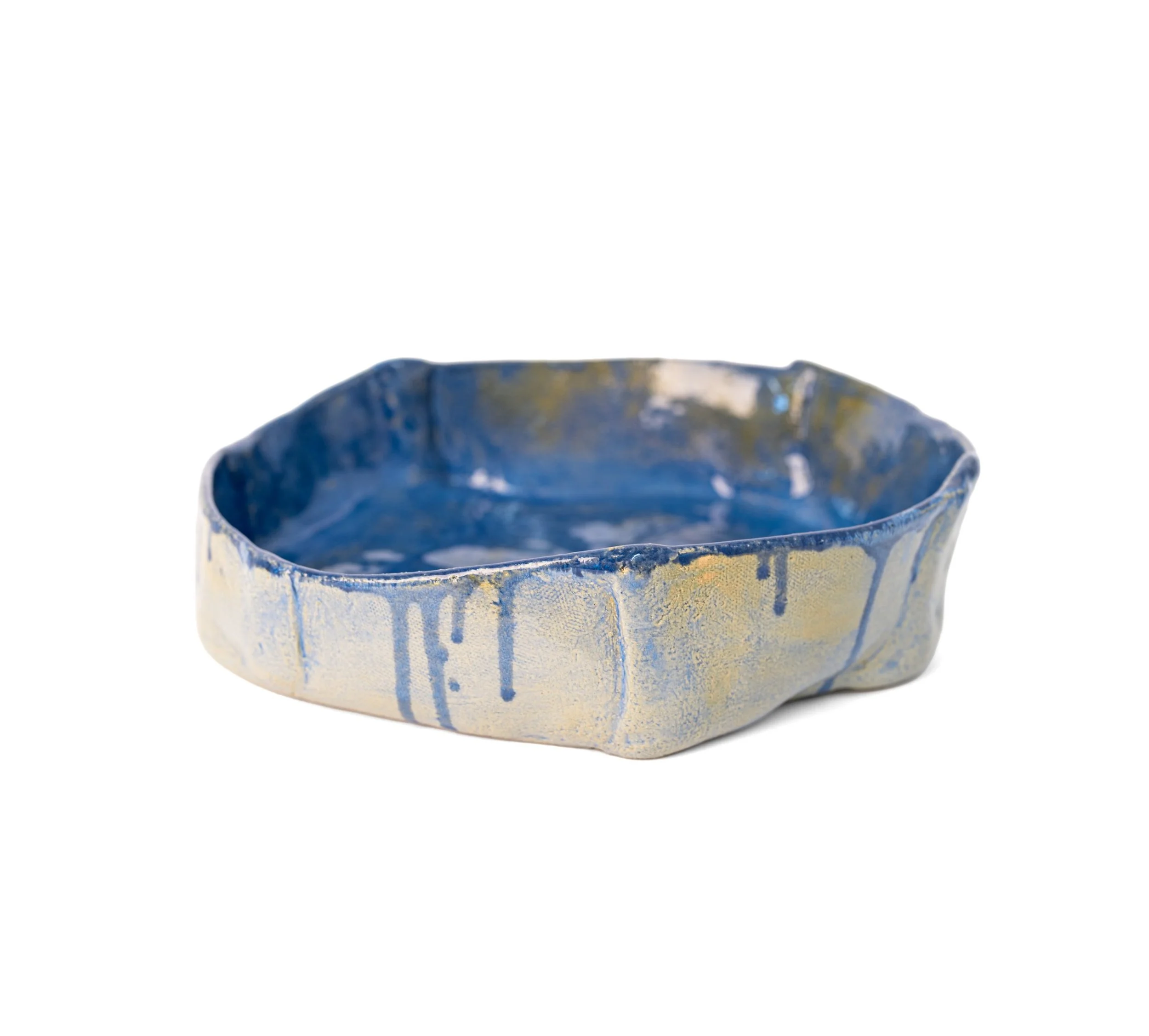 Bowl 3, low side view of the blue glaze running over the rim, by Peter Souza Jr.