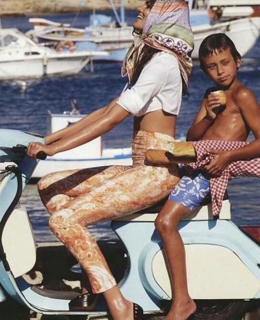 Beautiful weather. Better brunch. Join us on the terrace every Saturday &amp; Sunday from 11AM to 3PM and indulge in coastal classics, crafted cocktails, and laid-back elegance.

Because there&rsquo;s no better way to end the weekend than with sunshi