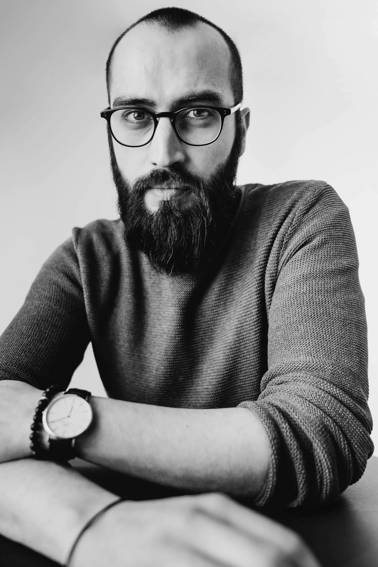 Portraitbild von Arif Türkmen