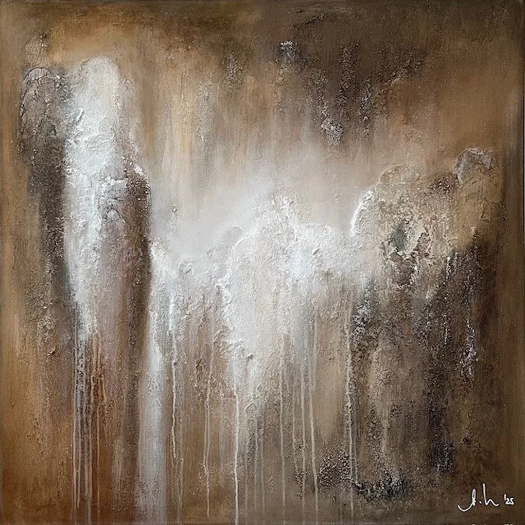 Abstrakte Gemälde mit braunen, weißen und grauen Farbflächen und texturierten Strukturen.