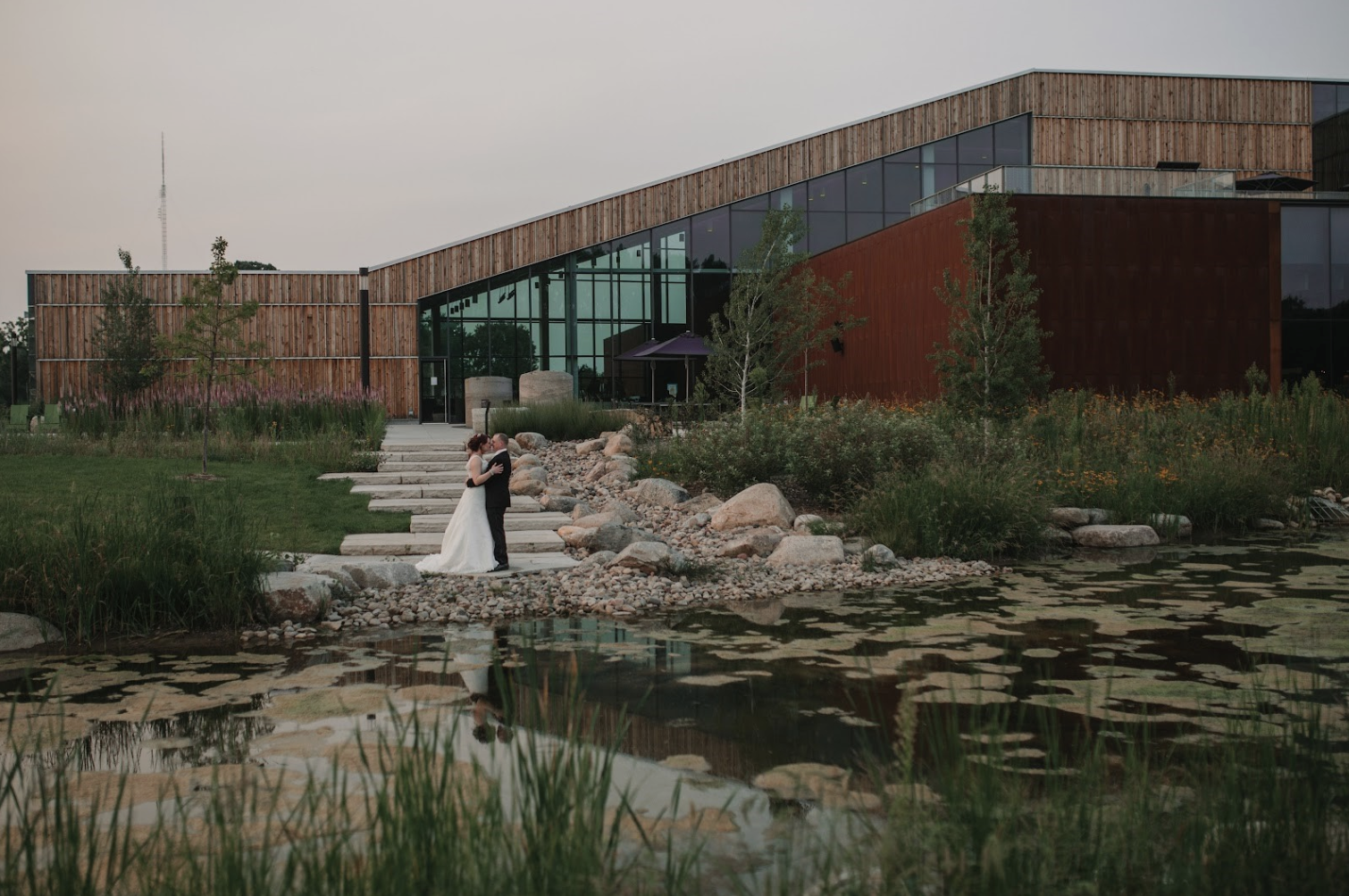 The Bell Museum - unique wedding venue in minnesota
