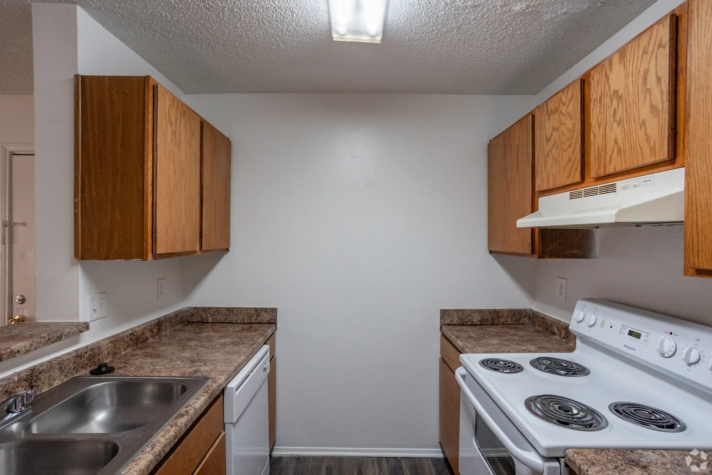 forest_park.jpeg (5).webp