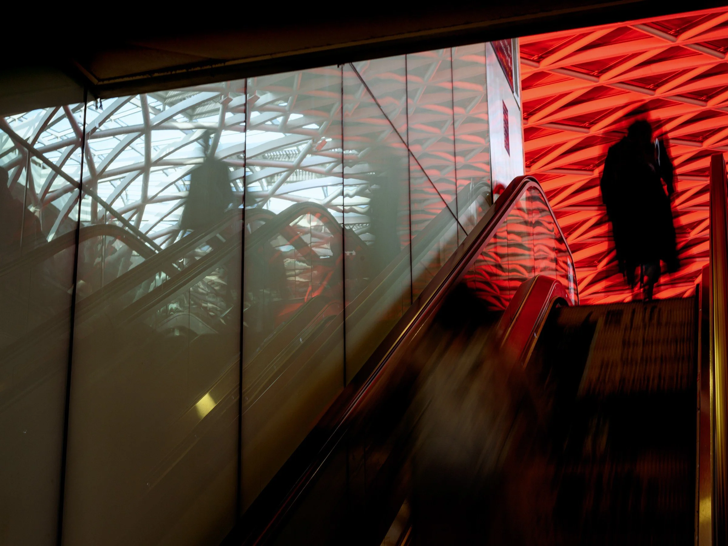 Kings Cross Station 4 to 3.jpg