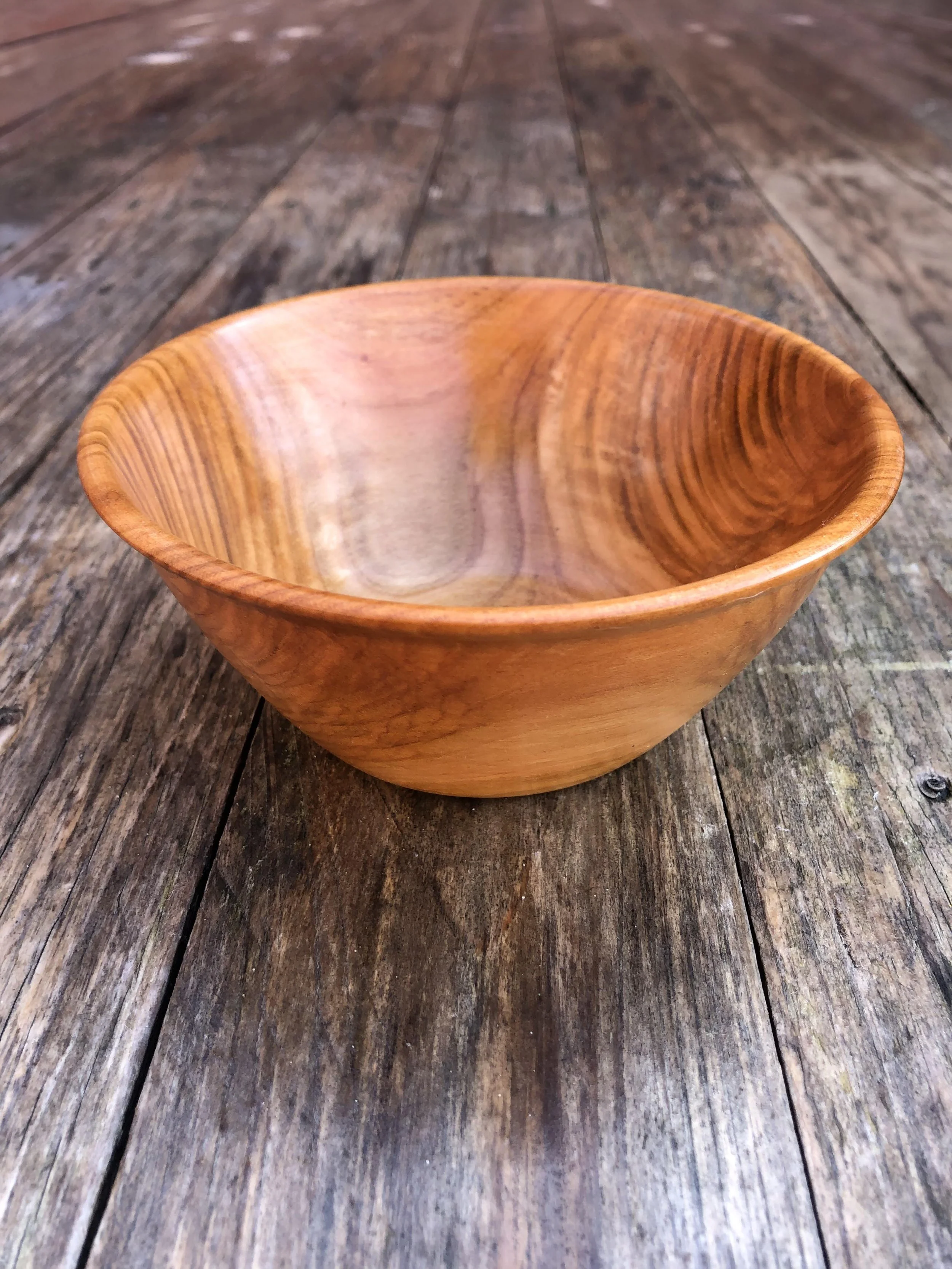 Cherry Small Salad Bowl 6' x 2 3/4'