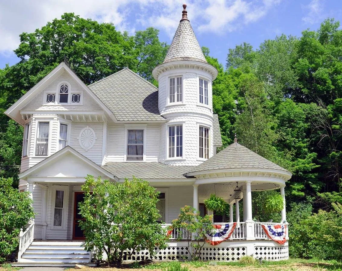 Shadowcrest Guest House