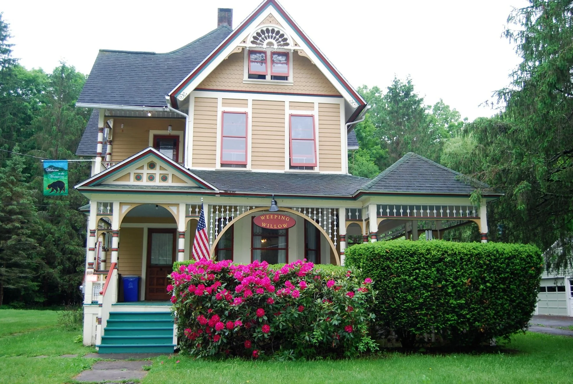 Weeping Willow Getaway