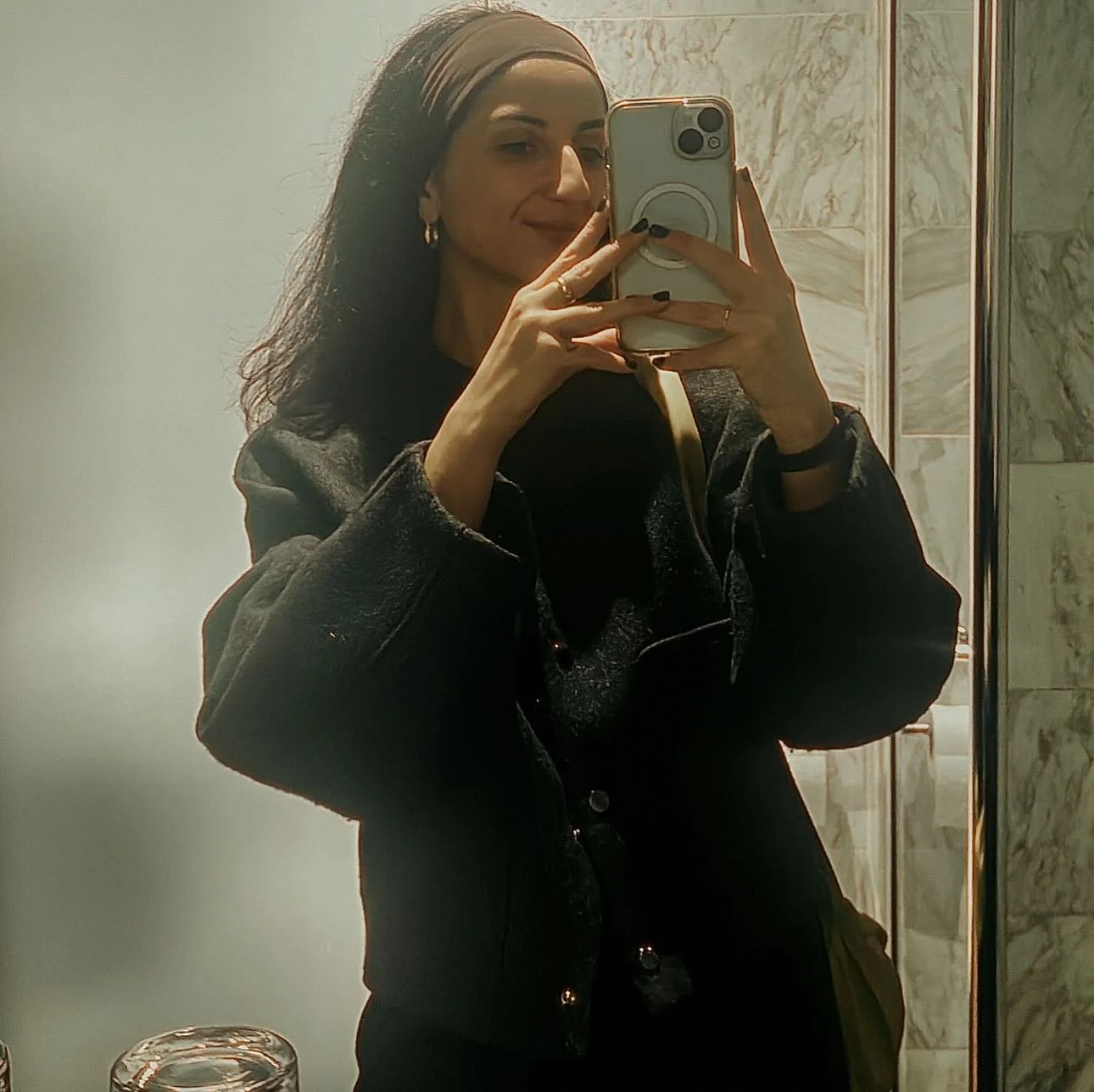 ☕️&hearts;️ postcards from autumn turned winter 💌🕯️

nutritional therapy isn't unrealistic, or about eating a perfectly balanced meal three times a day for the rest of your life, it's also about our relationship with food and knowing what feels aut