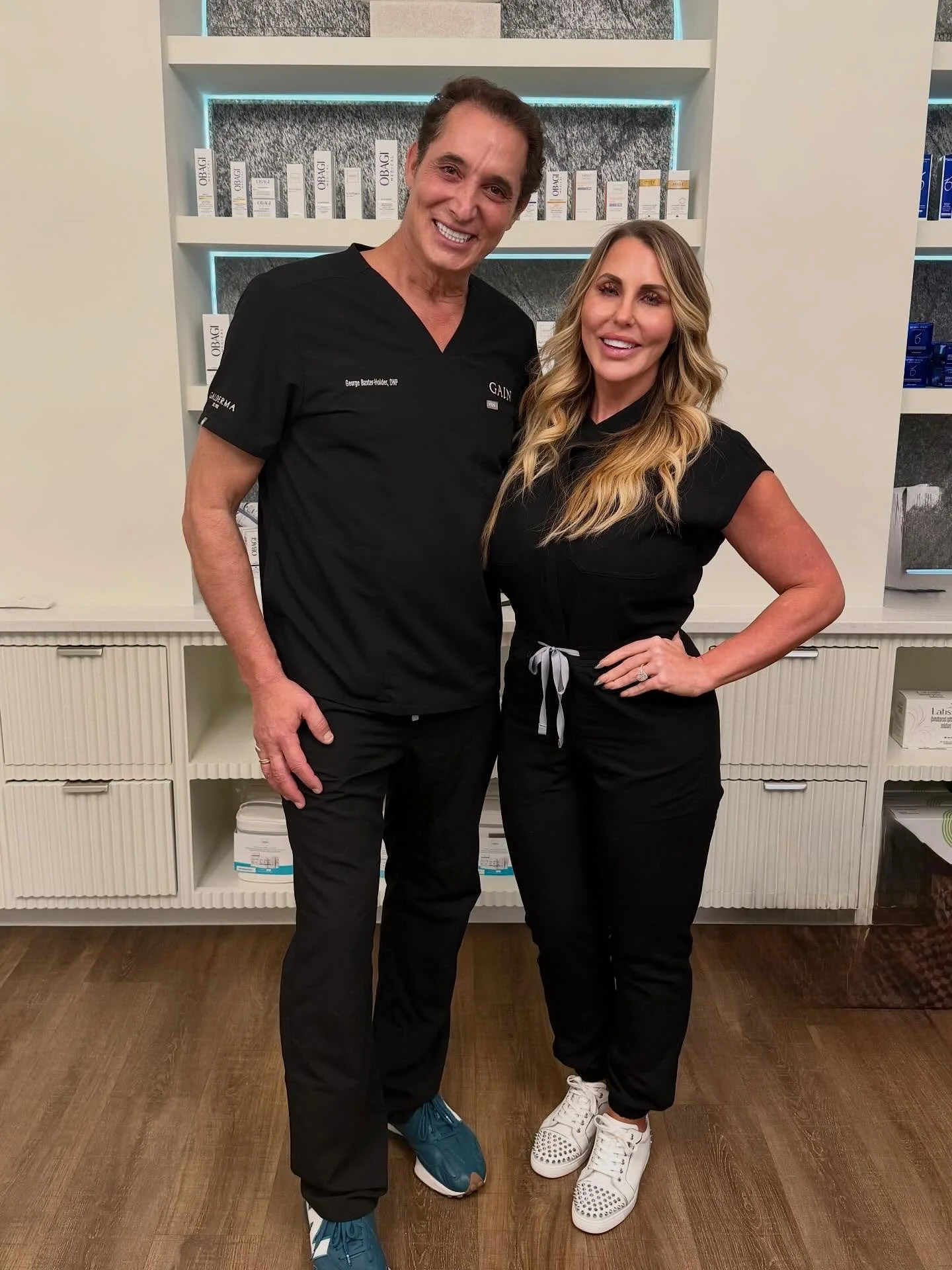 Honored to have hosted the one and only @gorgeous_bygeorge for a #galderma advanced #fillertraining today with some beautiful #injectors from #columbus ! Excited to bring some new techniques to you all for temple filler! #columbusmedspa