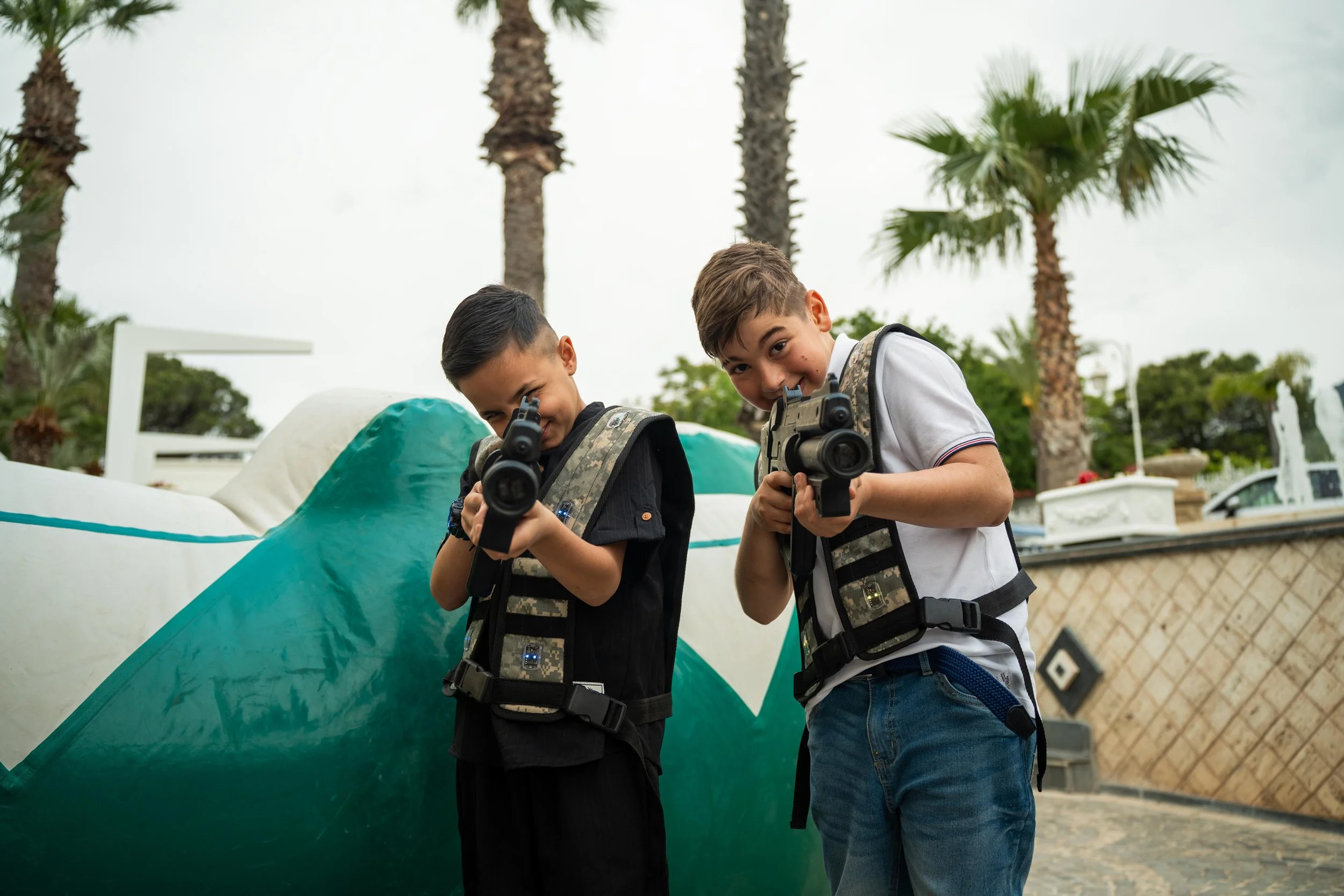 040525 - LASER TAG - VILLA GARDENIA 10.jpg