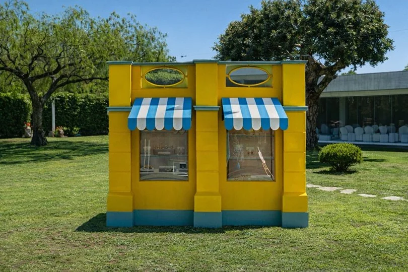 Casetta Gialla - ambientato frontale v2 1.jpg