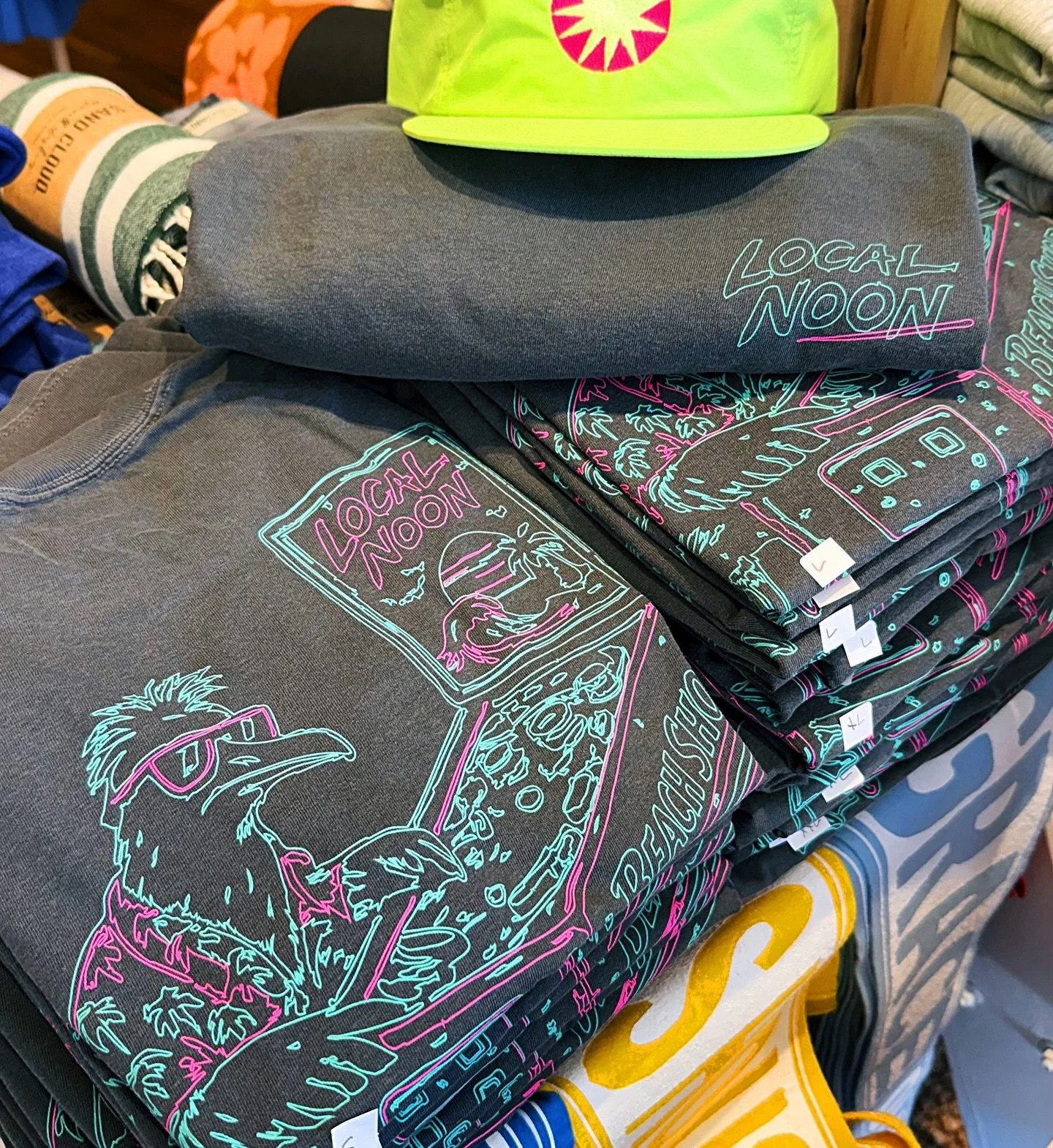 Meet our local pinball legend, featured on our new summer tee. Come snag one then knock this guy off the high-score.

@luckyhousemfg crushed the printing on this one as usual 🔥