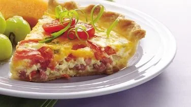 tomato bacon quiche.jpg