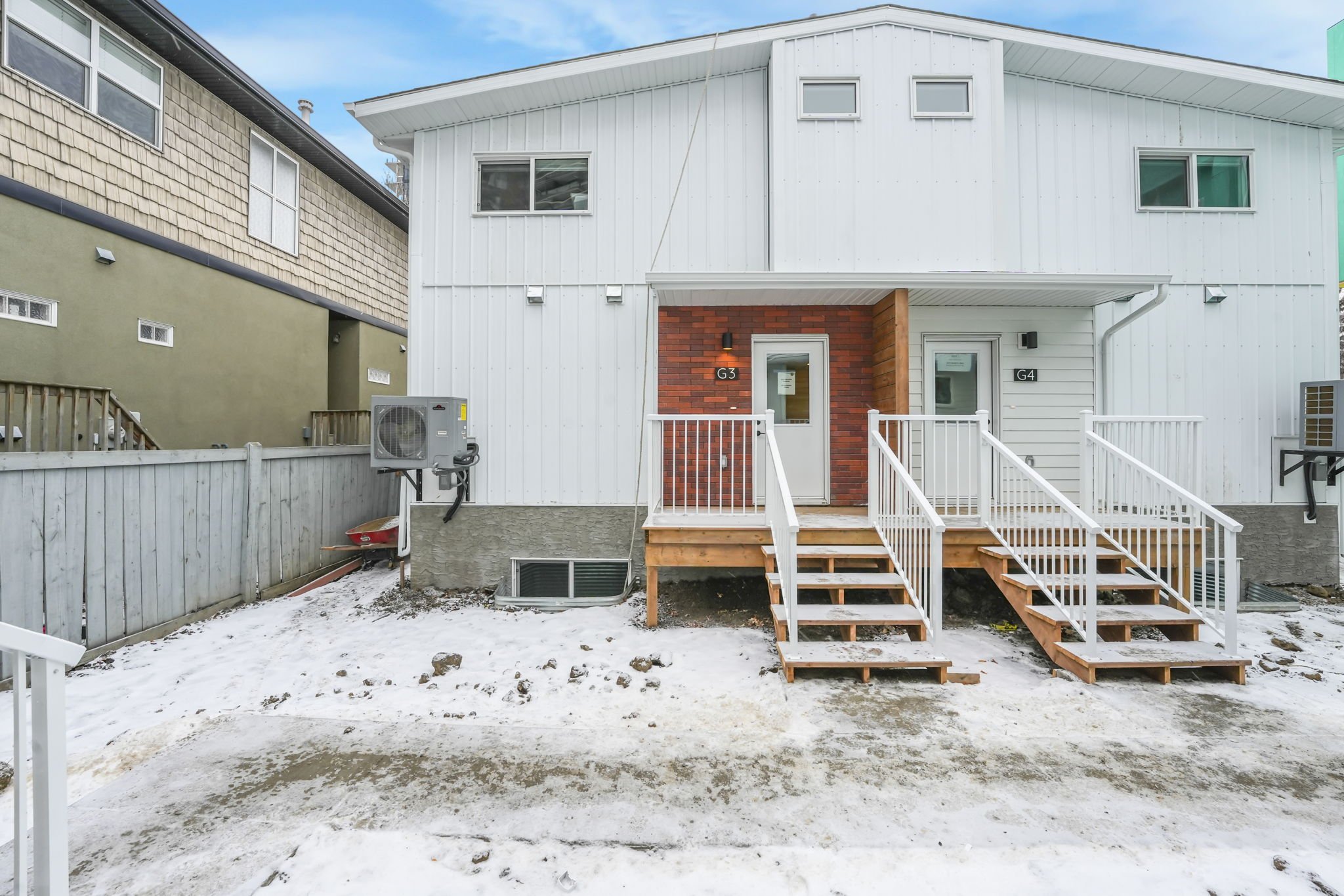 G3-10232 140 St NW