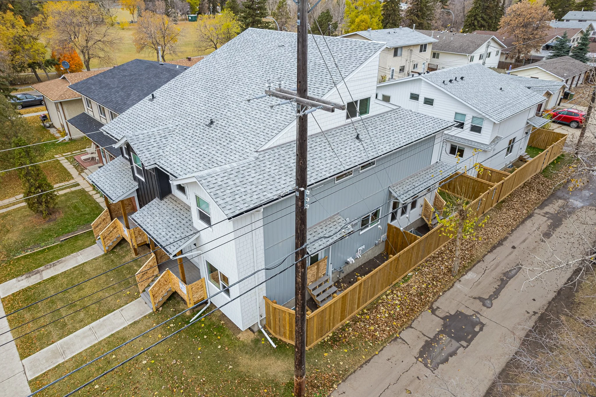 14902 104 Ave NW