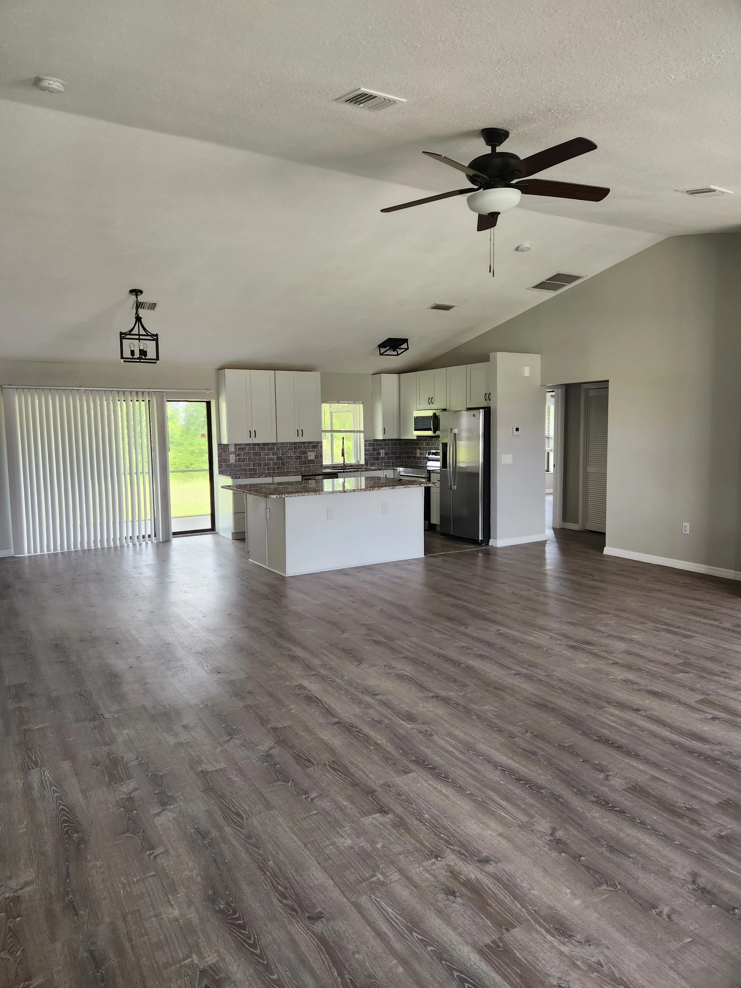 WhatsApp Image 2025-10-03 at 11.47.37.jpeg