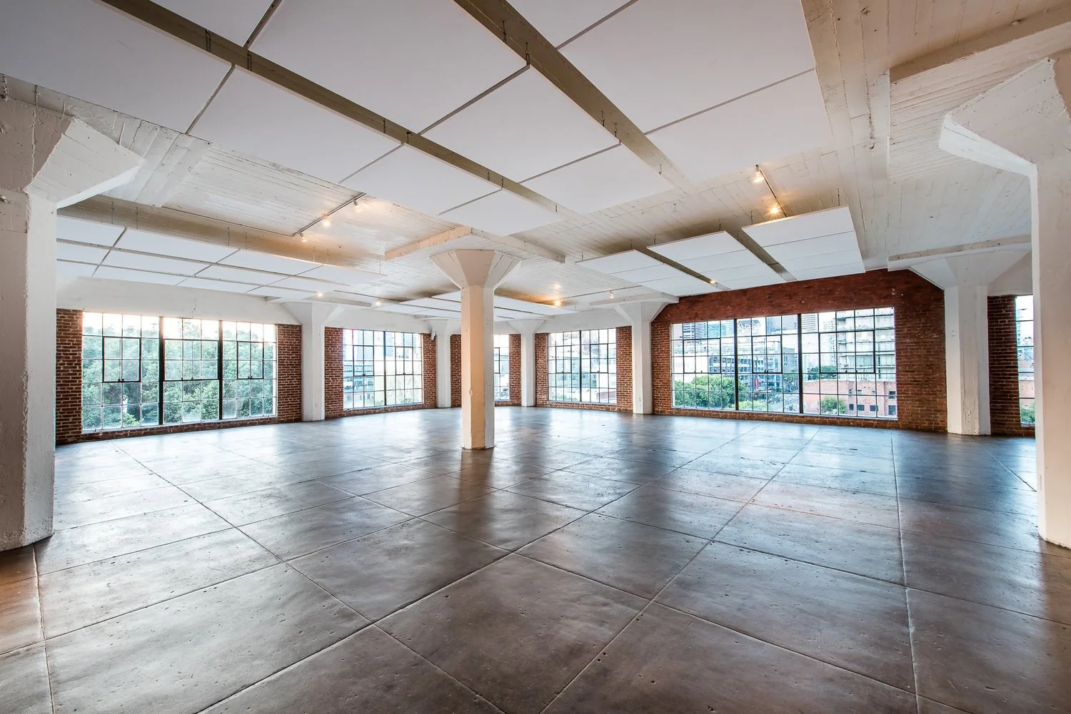 4thFloor_MainLoft_10.jpg