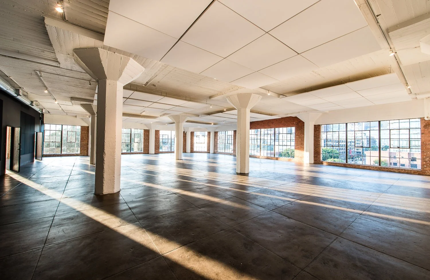 4thFloor_MainLoft_04.jpg