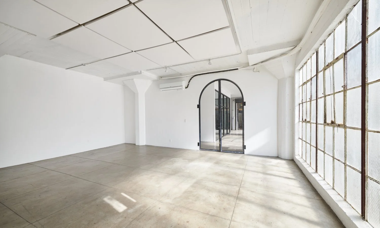 3rdFloor_Loft302_02.jpg