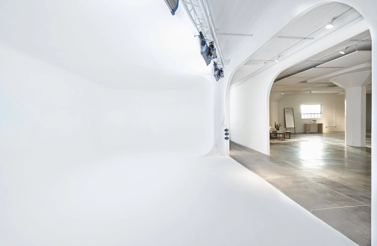 3rdFloor_Cyc_02.jpg