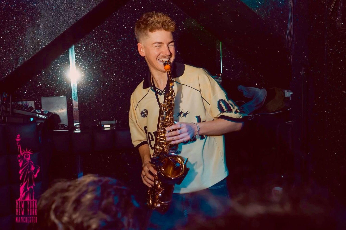 Happy Jam in NYNY 🫶🏻🎷

📸 @johnnyblackburnphotography 
📍 @newyorkbarmcr