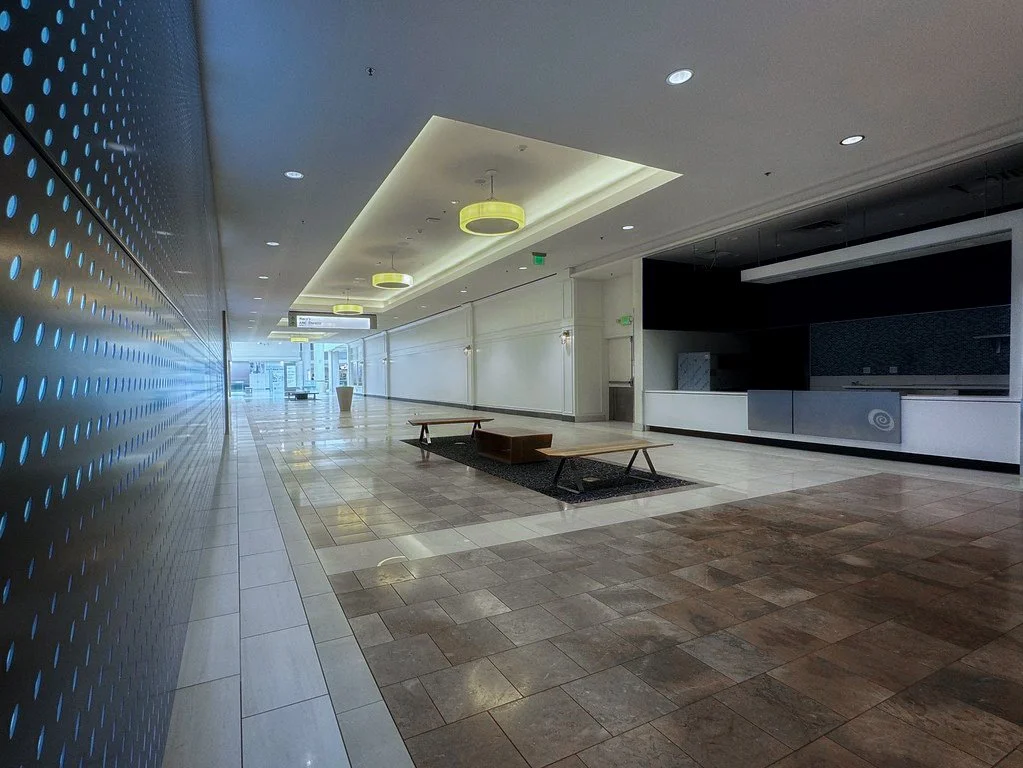 Mall 04.jpg