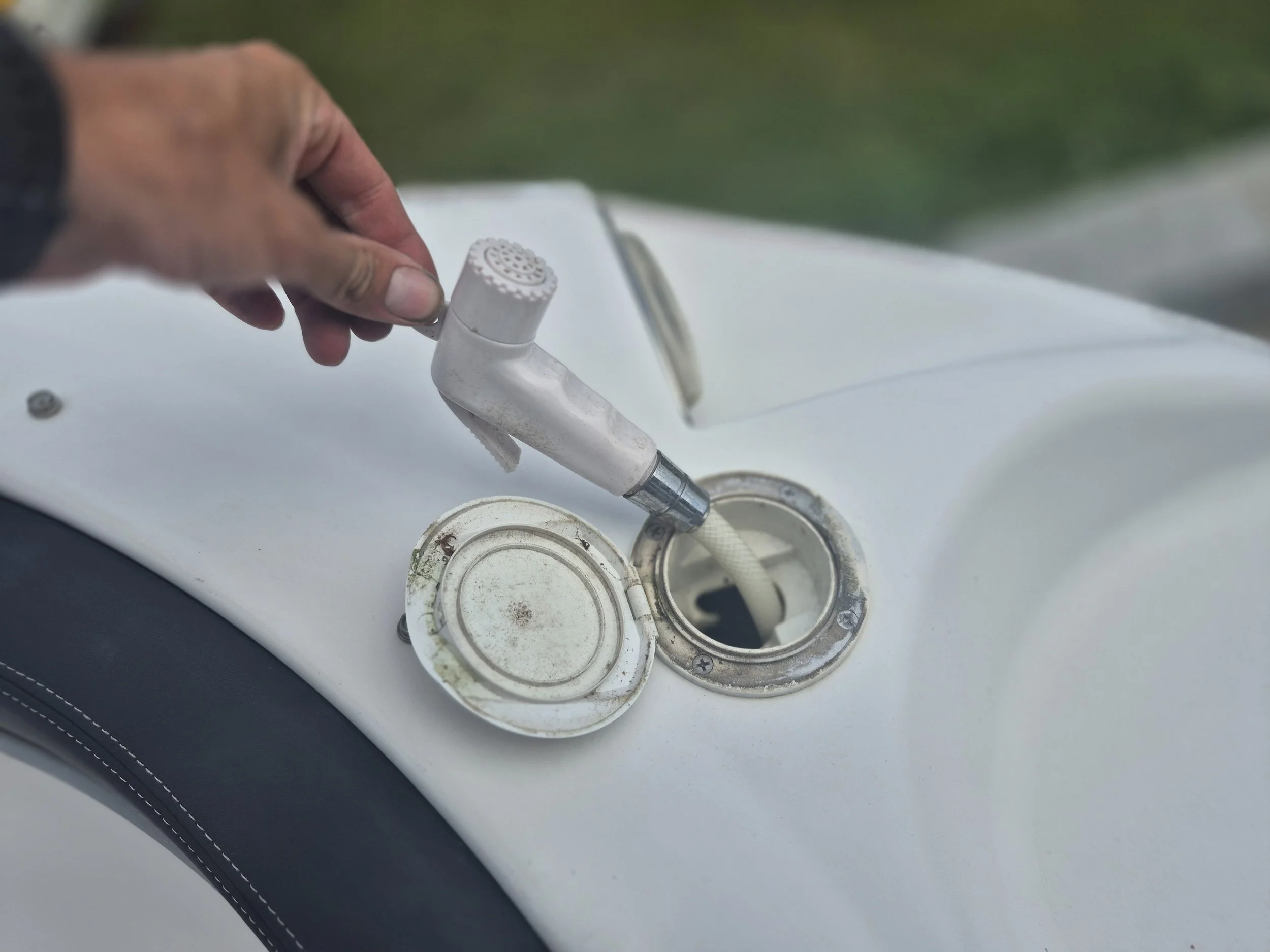 NauticalFX - 2013 Four Winns F224 - Volvo Penta V8-300 (5).jpg