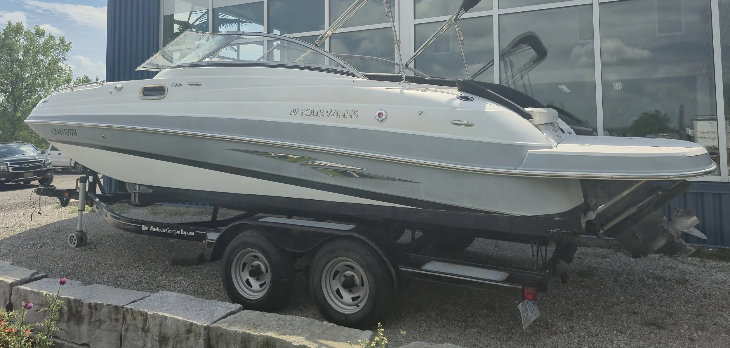 NauticalFX - 2013 Four Winns F224 - Volvo Penta V8-300 (45).jpg