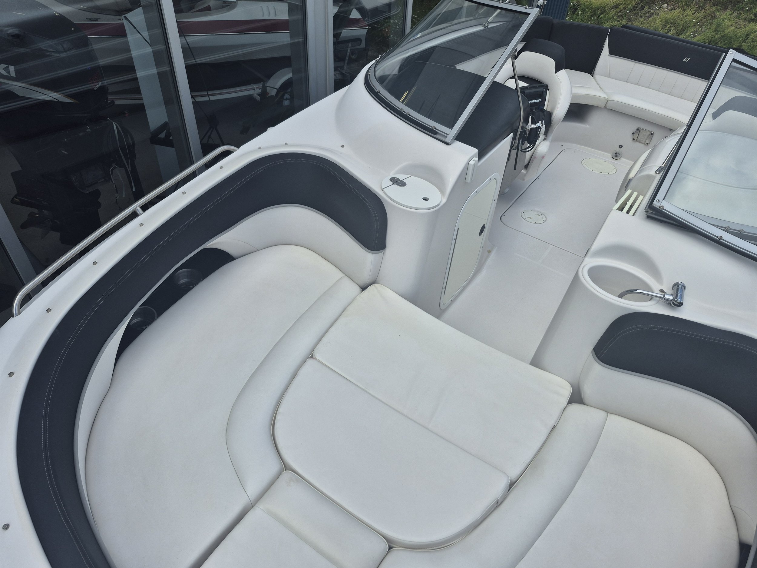 NauticalFX - 2013 Four Winns F224 - Volvo Penta V8-300 (3).jpg