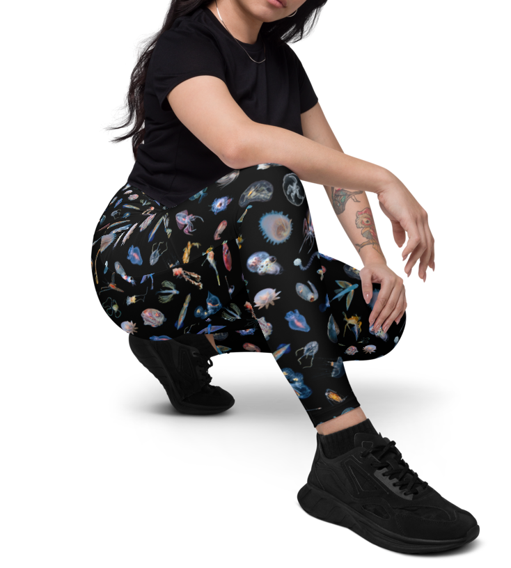 all-over-print-recycled-leggings-with-pockets-white-right-front-682a337ddad94.png