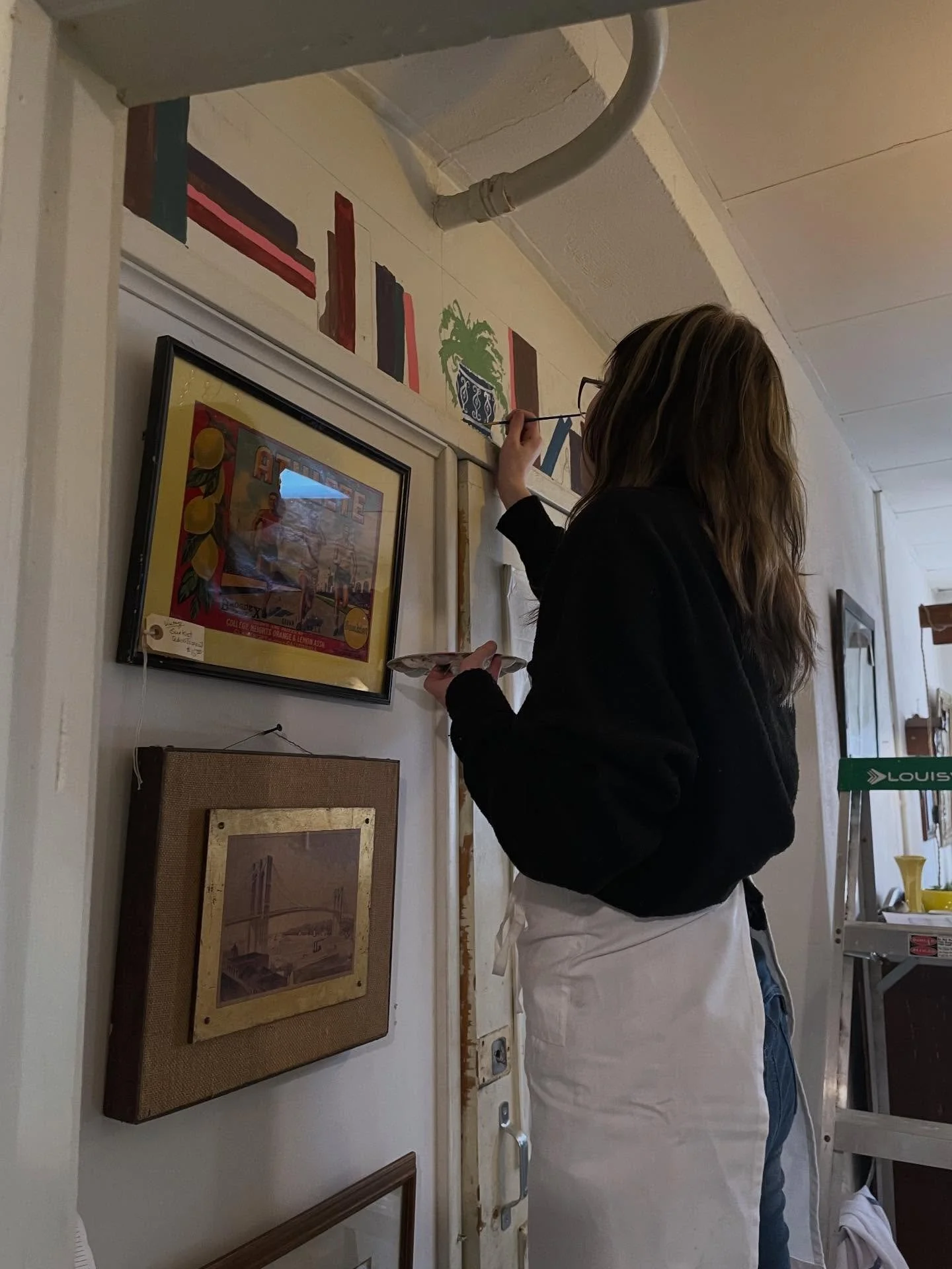 What a great way to kick off the year! It was a very exciting afternoon over at Maddie's Lodge and Carey's Magnificent Mercantile...the Tiny Murals Project is officially underway!! Talented students from Ambassador Christian Academy were busy paintin