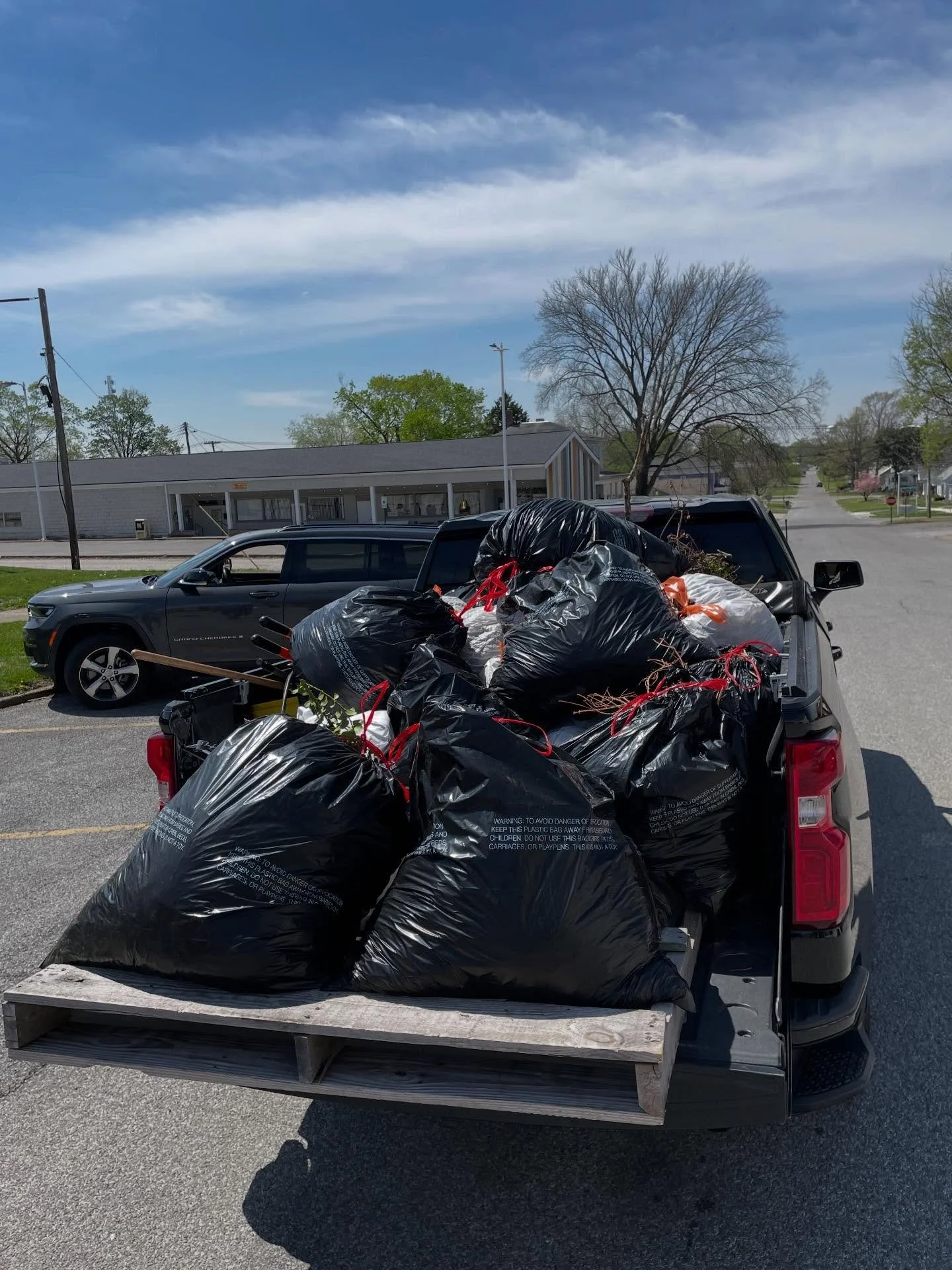 Some highlights from last Saturday's Market Street cleanup with Rotary! Lots of willing volunteers came out, and together we got so much done. Can't wait to see how the new plants grow into their spaces. And just look at all that trash we hauled off!