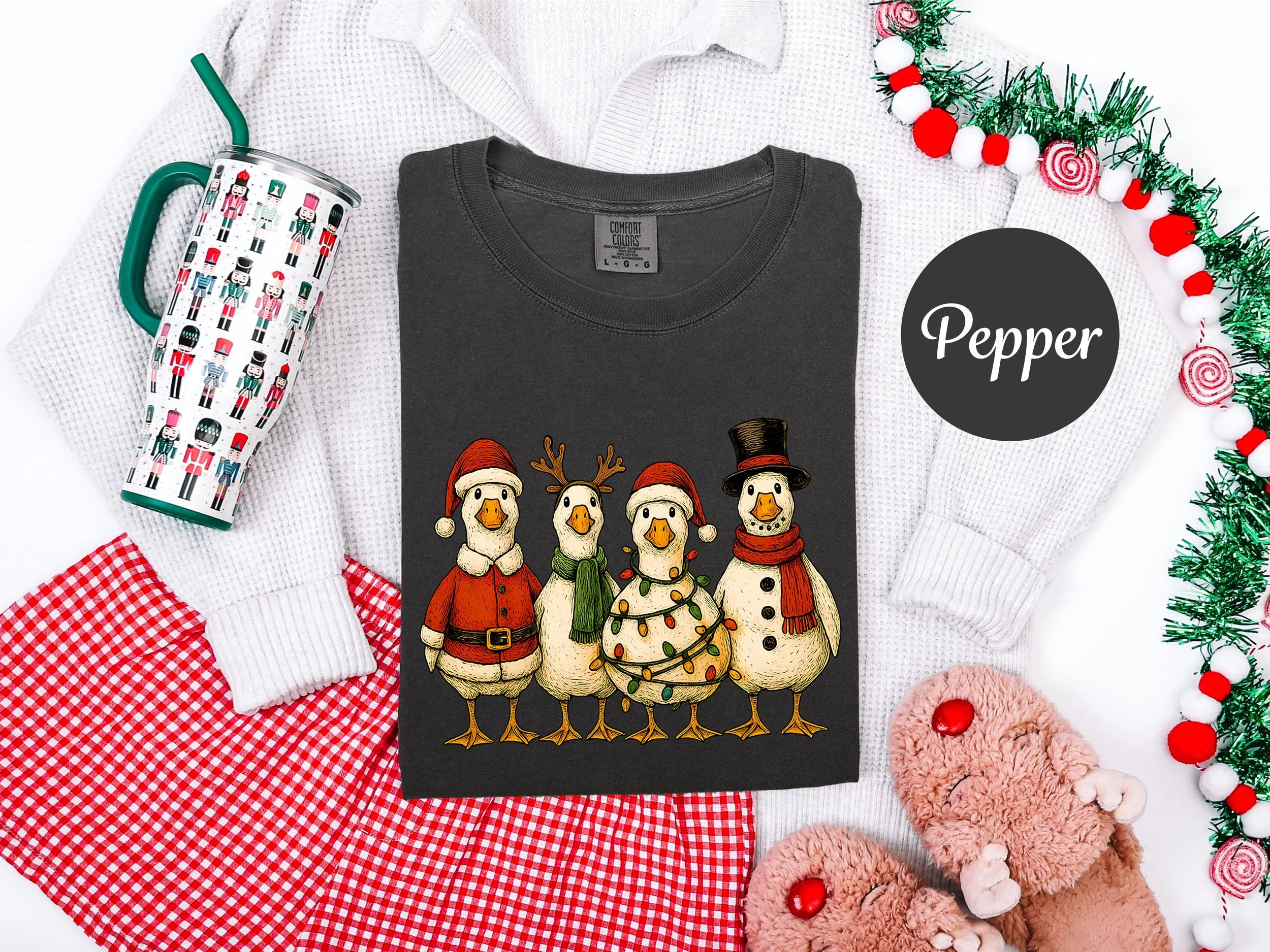 Festive Goose on the Loose