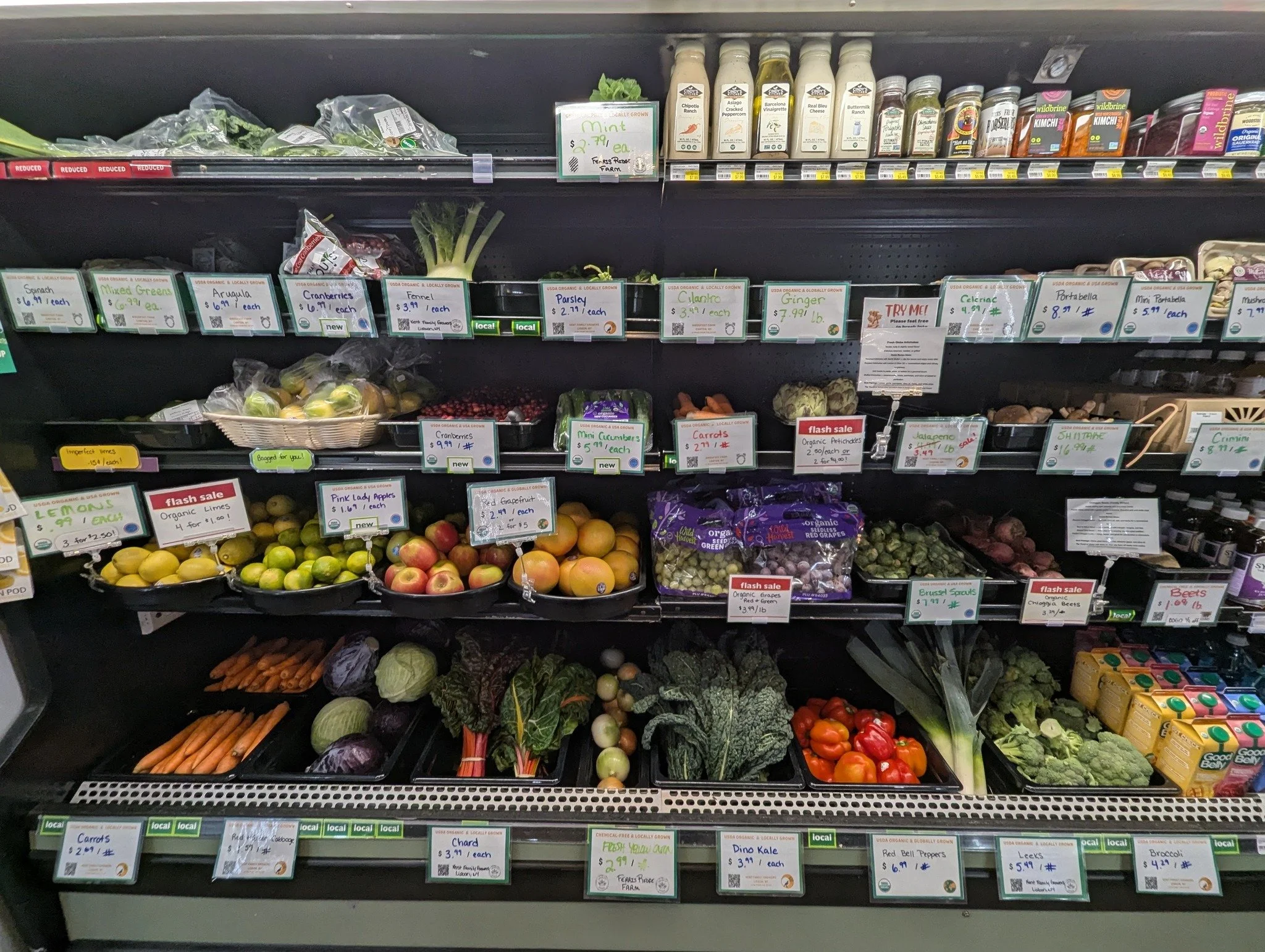 The Produce Department this week features 
❤ Cranberries from Vermont
❤ Flash Sale Artichoke &amp; Beets
❤ Locally grown Chard
❤ The staples: bananas and avocados
❤ Customer favorites: Pears &amp; Roma tomatos

and so much more!

#Produce #Potsdam_Fo