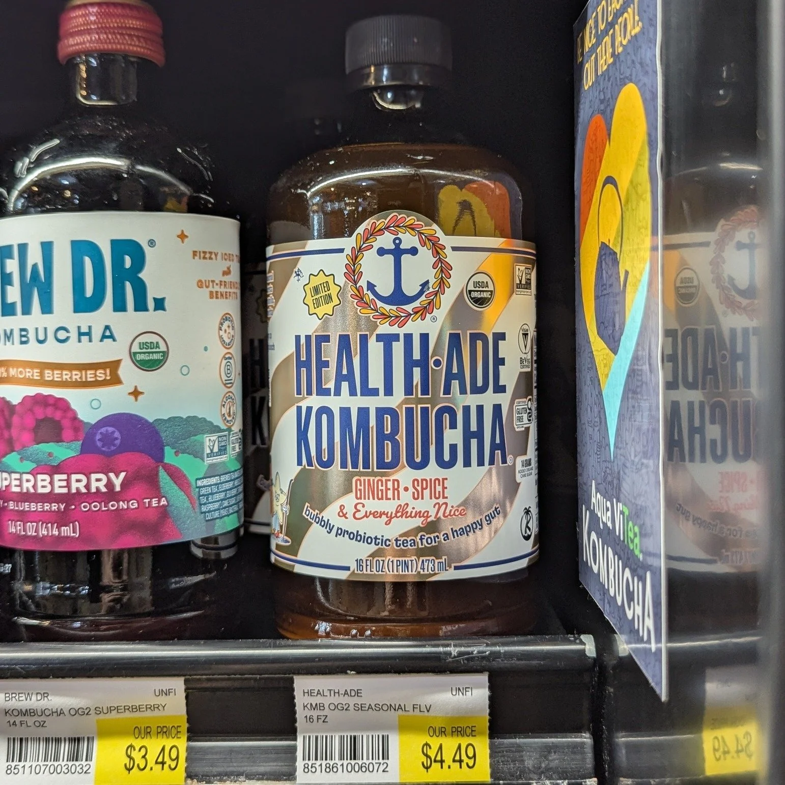 Did you miss when we carried Health-Ade Kombucha? Be prepared for its comeback!
✨ First up on the shelves in the produce cooler is Ginger Spice &amp; Everything Nice seasonal flavor!

#Potsdam_Food_Coop #Health_Ade #Kombucha #Ginger_Spice #Shop_Small