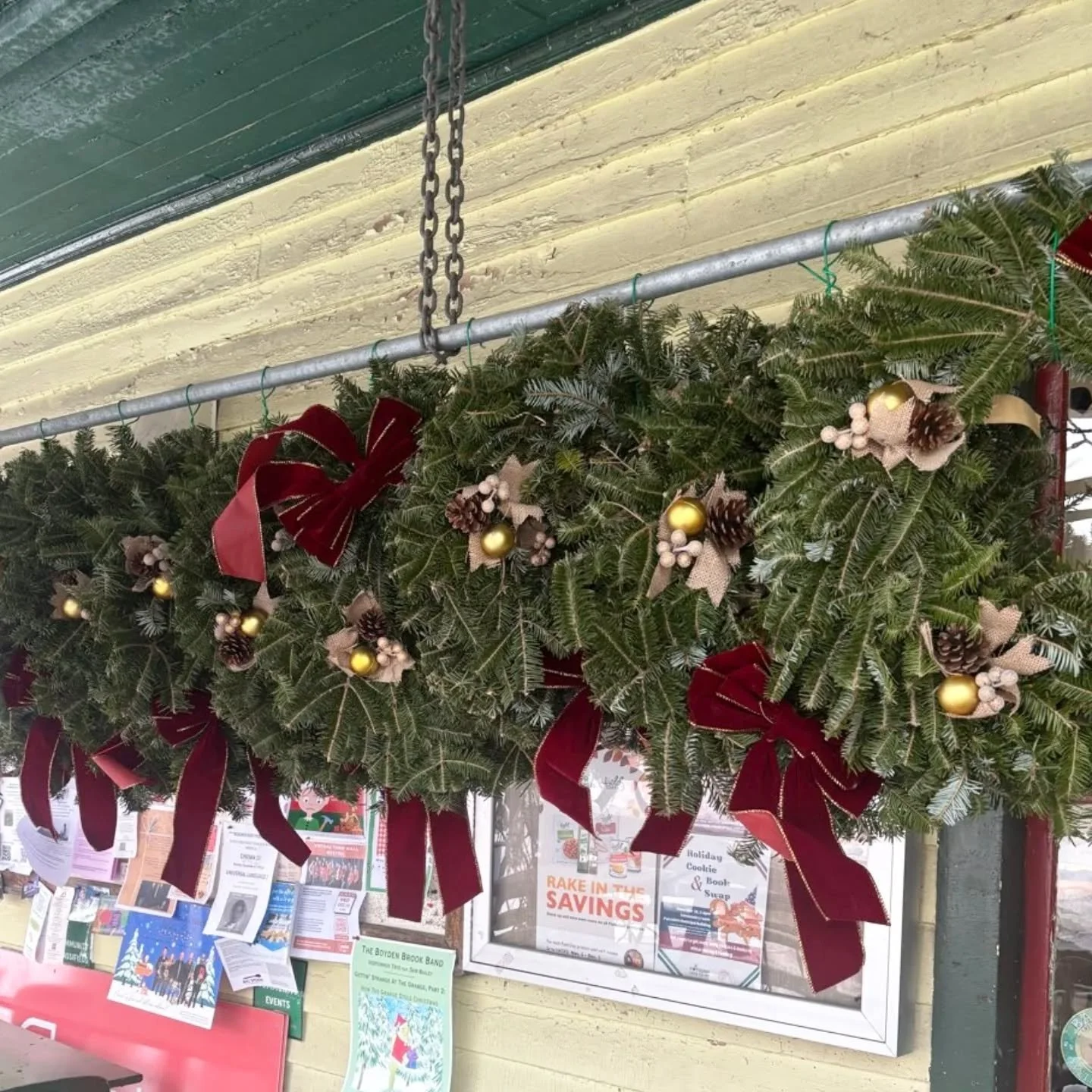 Wreaths are now available at the co-op ✨🌿

#potsdam_food_coop #wreath #decor # shop_small_business