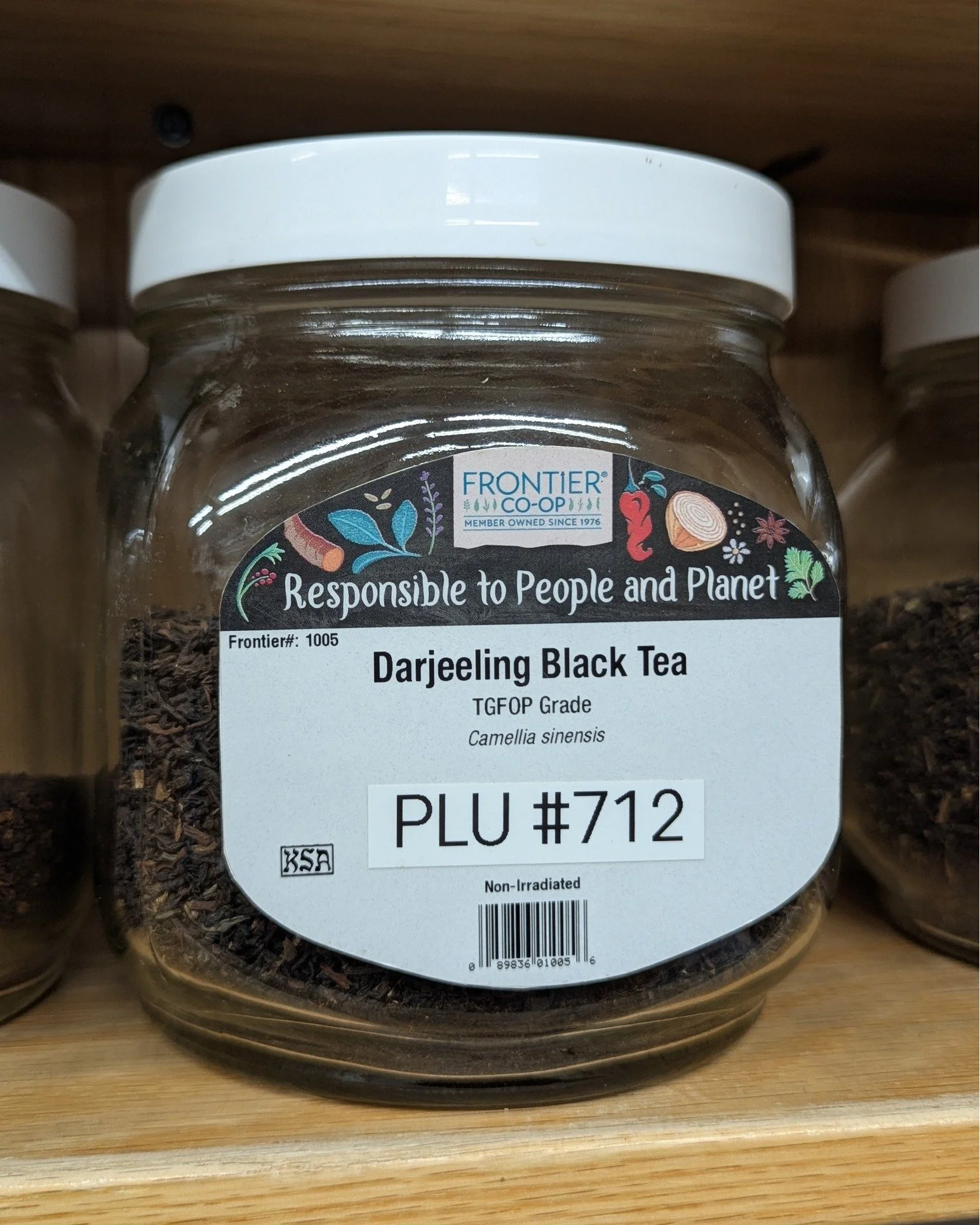 🎉 Buying Bulk is is the most cost-effective choice! 

Buying loose leaf tea in bulk is a good investment because it's more cost-effective per cup, offers superior flavor and quality (whole leaves vs. dust in bags), and reduces packaging waste. It pr