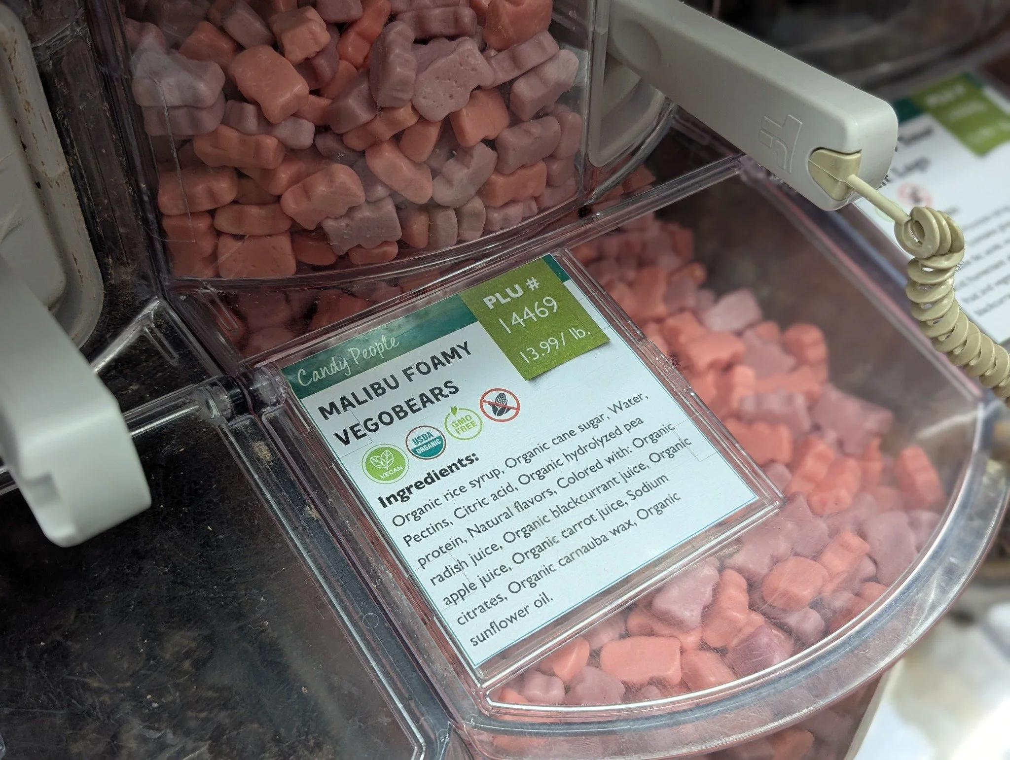 From candy to granola and more, we have so much variety in the Bulk department!

♻ The best way to shop bulk food involves bringing your own clean, reusable containers for dry goods to save money and reduce waste.

⚖ Use the scale to get the containe