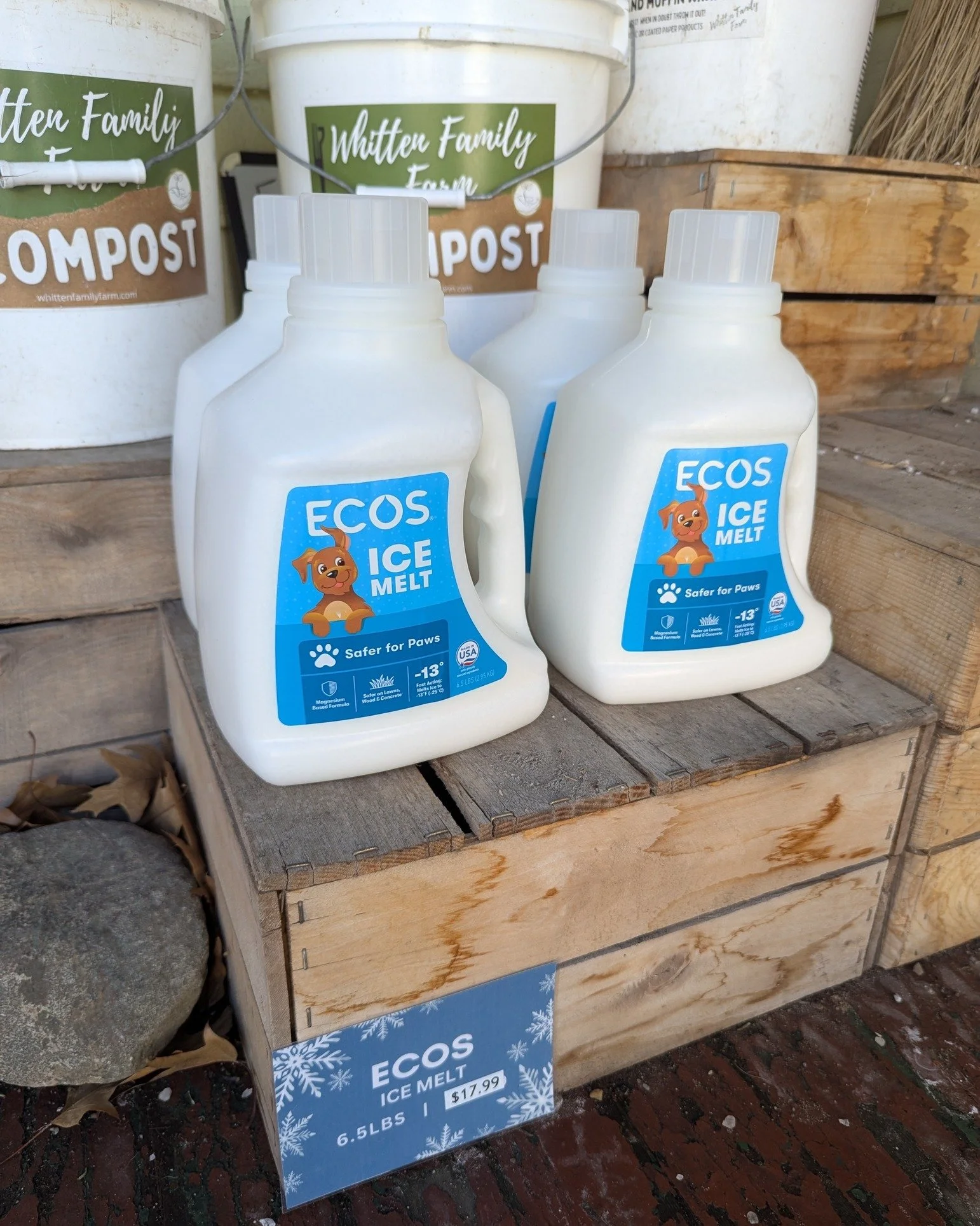 Ecos Ice Melt is back in stock!! Come grab it while supplies last, before more snow starts to fall!

#Ecos_Ice_Melt #Pet_Friendly #Potsdam_Food_Coop