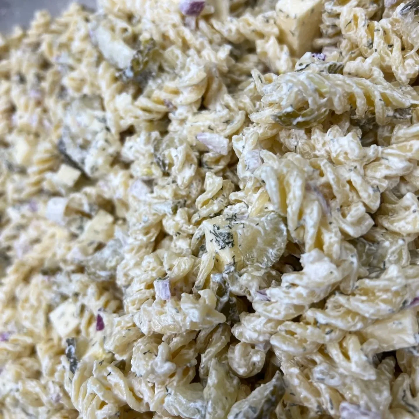 NEW in-house made Dill Pickle 🥒 Pasta Salad!
⚡ Rotini Pasta
⚡ Cheddar Cheese 
⚡ Dill Pickles 
⚡ Ranch Dressing Mix
⚡ Mayonnaise 
⚡ Sour Cream 

Come grab some and tell us what you think!

Also available today:
🍞  Jalapeno Cheddar Scones
🍫 Chocolat