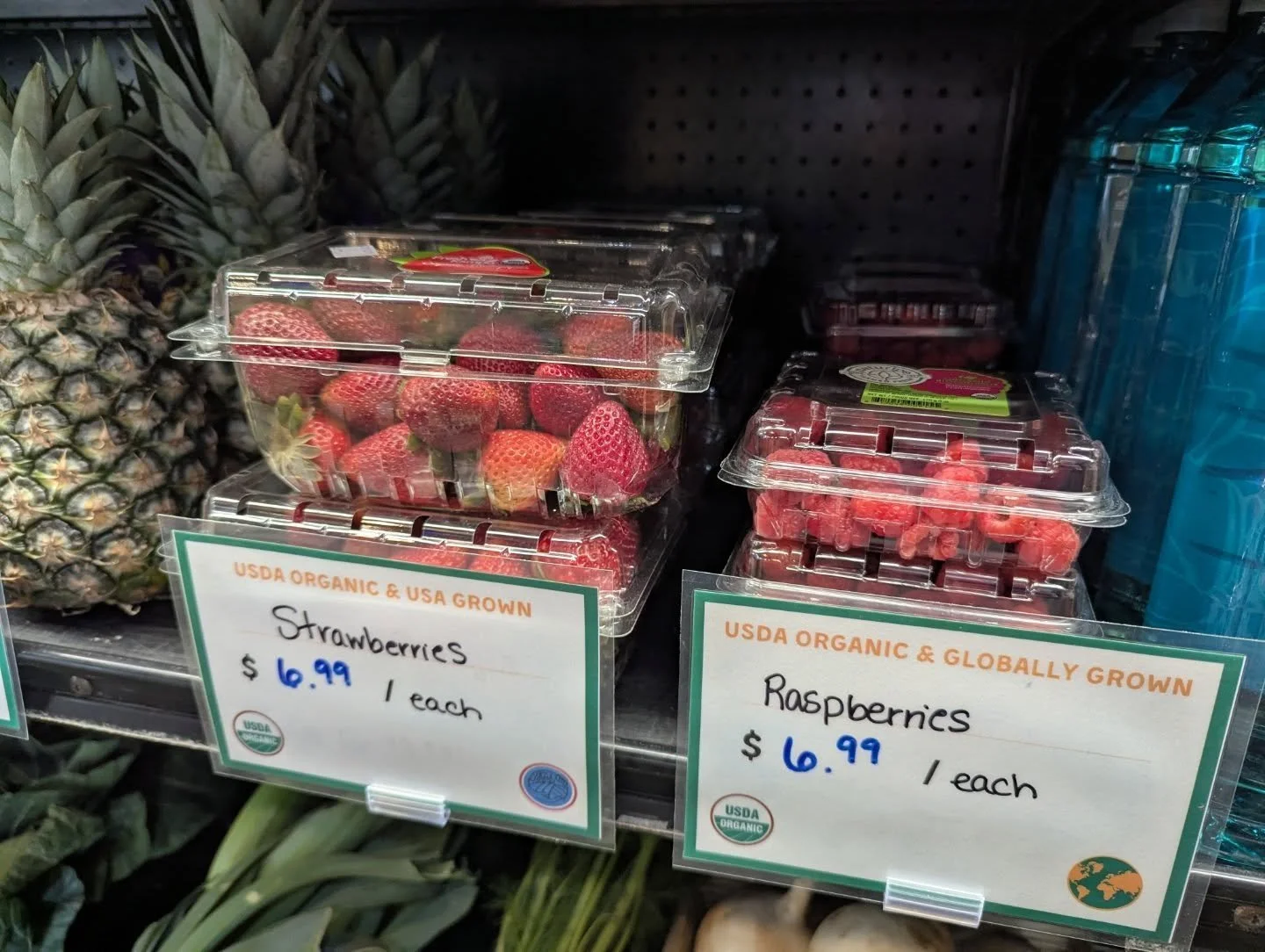Strawberries are in stock again 🤩 come through and see what else is available! 

#potsdam_food_coop #produce #fresh #shop_small_business