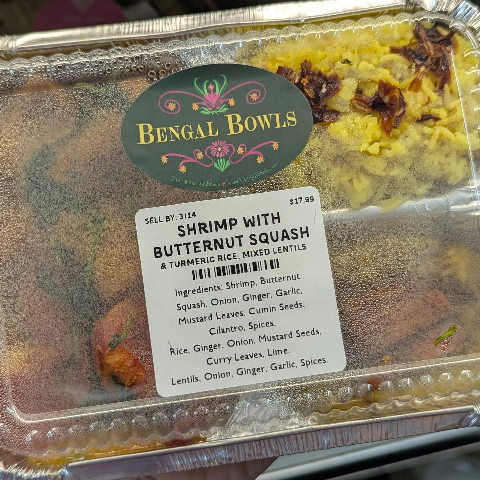 Stop by the Co-op for lunch today!
😍 Locally made Bengali Cuisine from @bengal.bowls are delivered fresh every Tuesday &amp; Friday!

We also have
🍲 In-House made Beef Stew
🍲 Kettle Cuisine Mac &amp; Cheese
Check out the website for more of what's