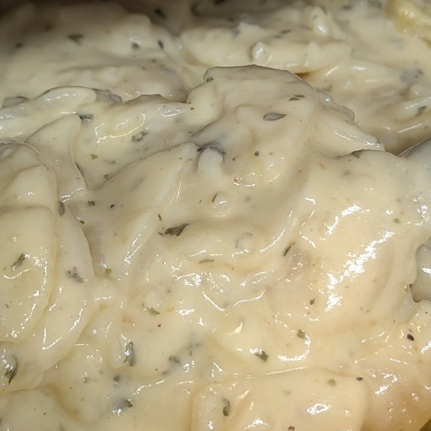 What's Hot Today? 🤩
- Scalloped Potatoes 
- Chicken &amp; Rice Soup

What's in the deli case? 🤩
- Carriage House Egg Salad
- Ham &amp; Provolone Spinach Wrap
- Roast Turkey &amp; Swiss Wheat Wrap
- Salami &amp; Cheddar Sandwich 
- Ham &amp; Cheddar