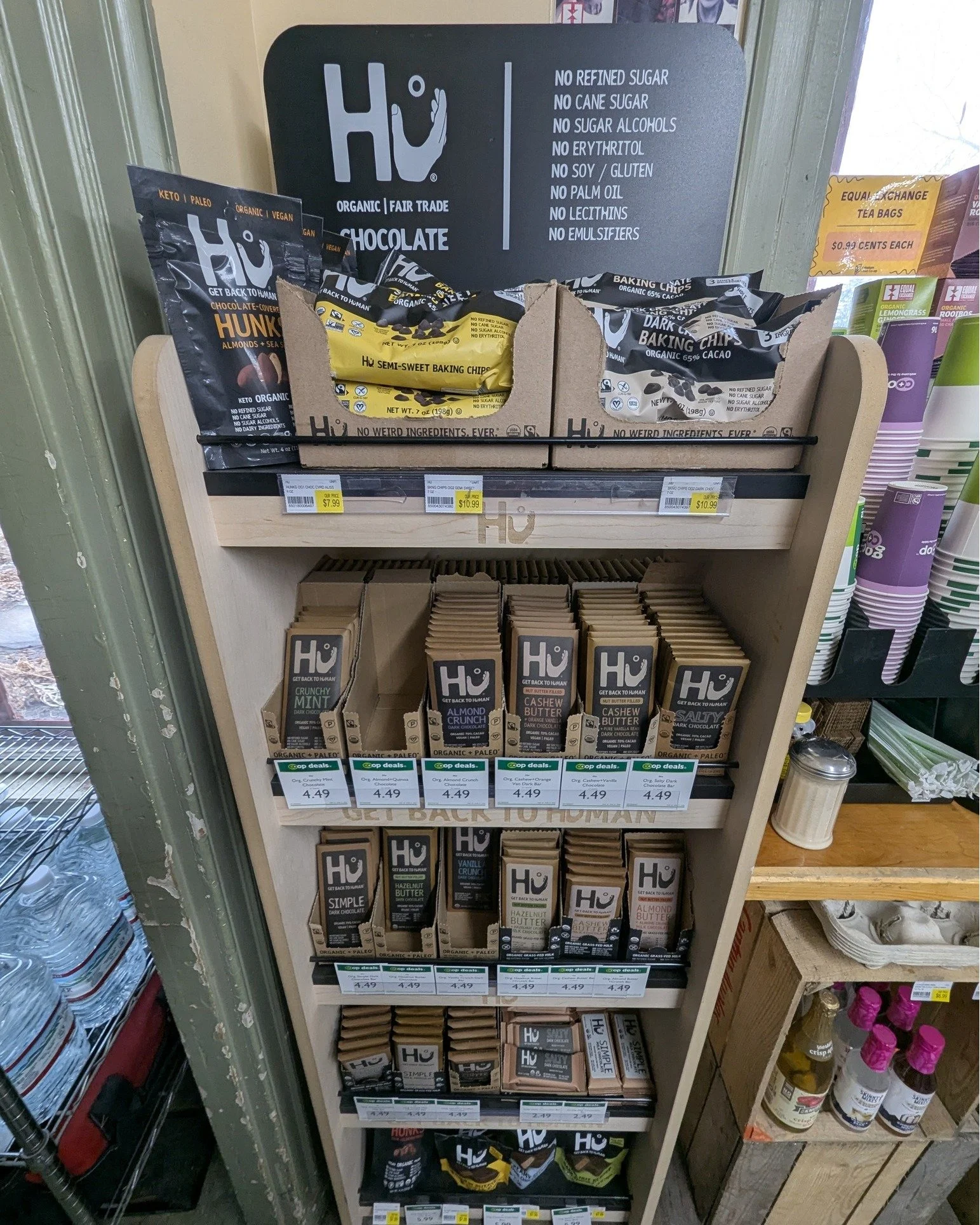 The Hu Chocolate Shelf is FILLED with deliciousness!! Grab something sweet and treat-yo-self!

#Potsdam_Food_Coop #Hu_Chocolate #Treat_Yourself