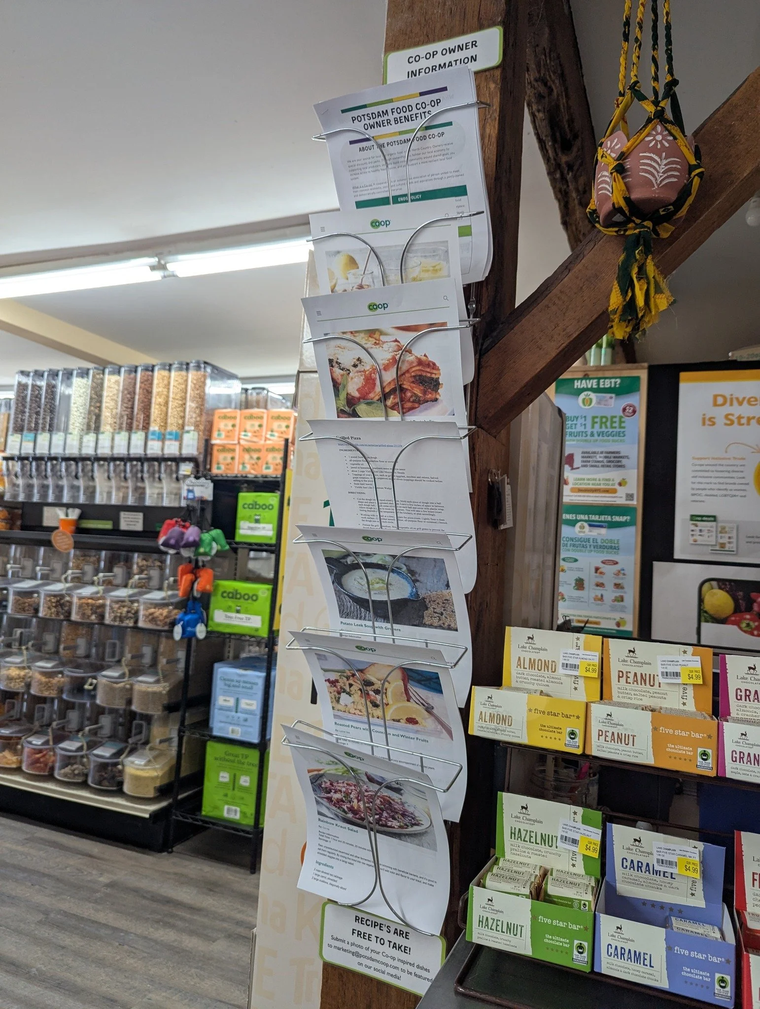 Looking for something new to make? Come grab a recipe or two to try out! 👨&zwj;🍳 We print new ones semi-frequently and do our best to have a variety!

#Potsdam_Food_Coop #Recipe #Make_Something_New