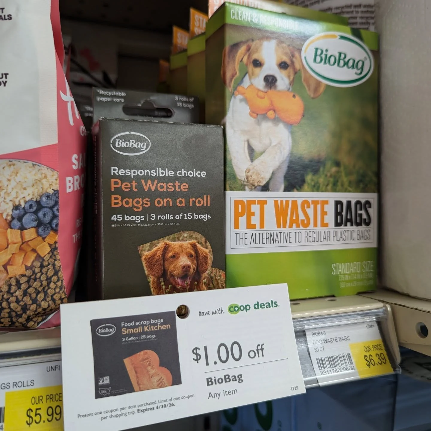 This round of coupons is expiring at the end of April! Come through and grab extra dollars off 💲 for things you already need! 

🐶 Pet Owners! Did you know we have a small selection of pet products? 

#potsdam_food_coop #coupons #pet_supplies
