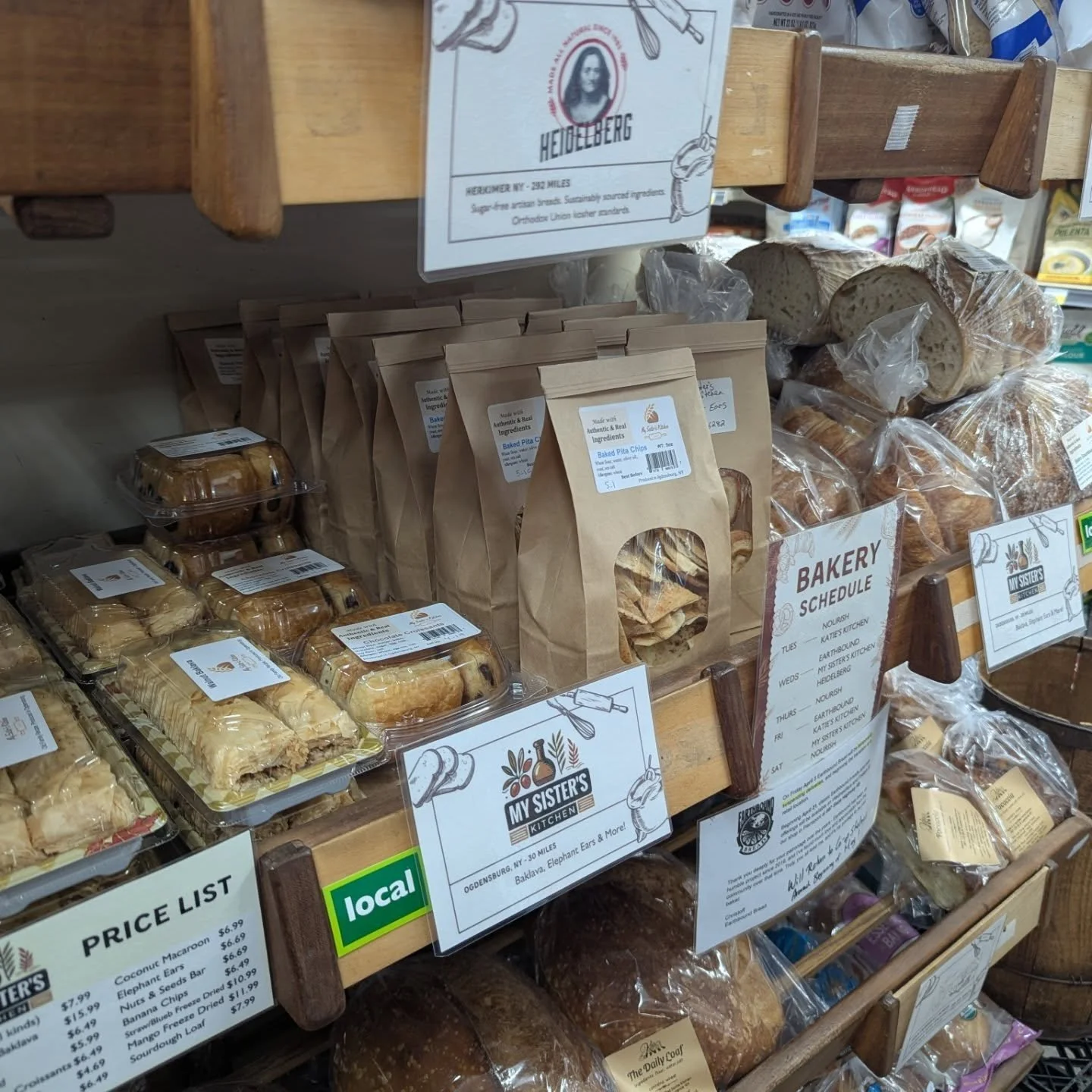 Wednesday means My Sisters Kitchen Restock!! Come through for your favorite baked goods, hummus, and more while supporting this small local business! ❤️

#potsdam_food_coop #my_sisters_kitchen #Support_local_Business